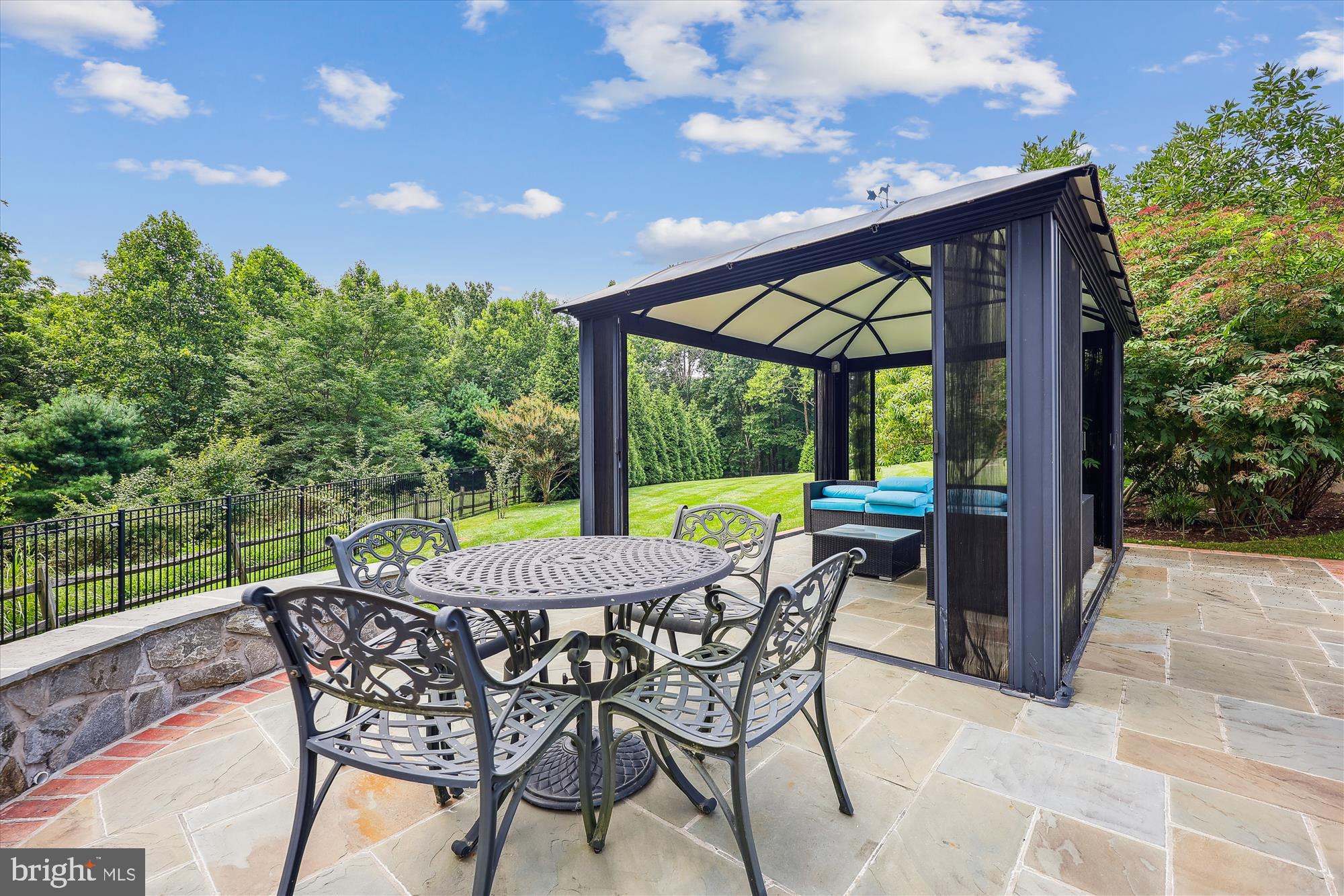 QUAIL RUN - Residential