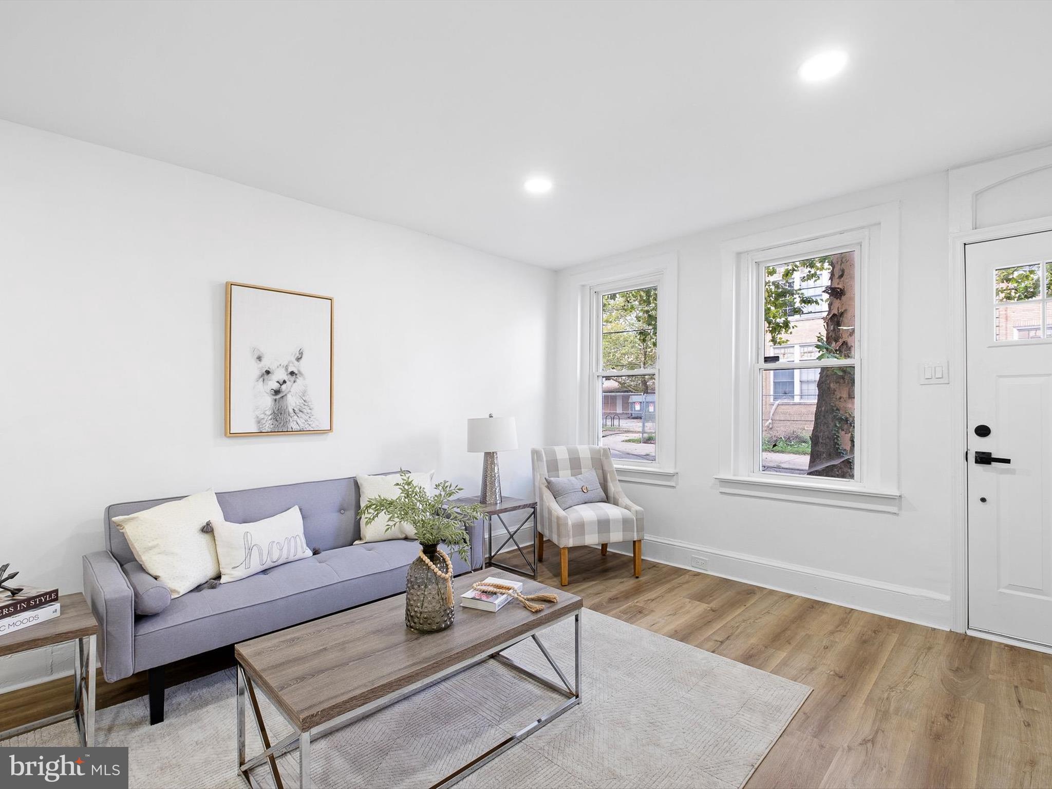 310 S CLAYMONT STREET