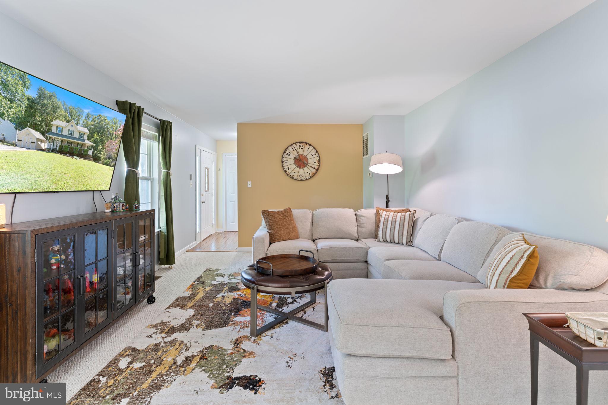 701 HICKOK TRL