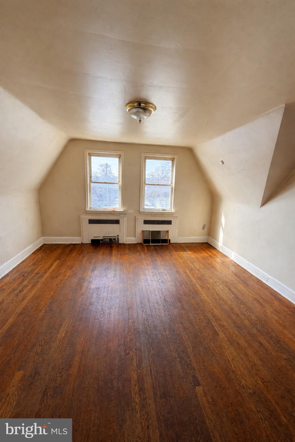 ROSEMONT - Residential