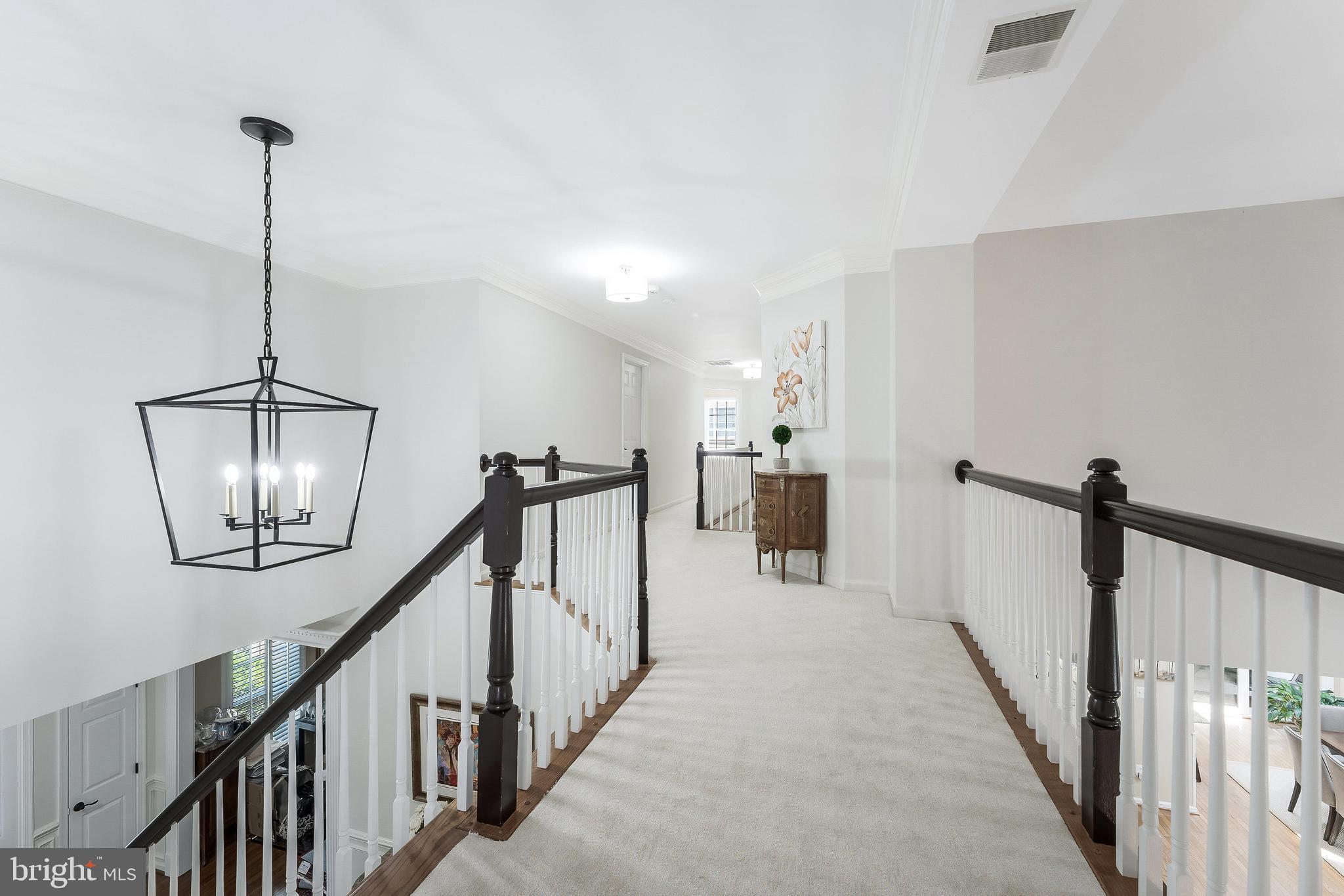 OAKTON WOODS - Residential