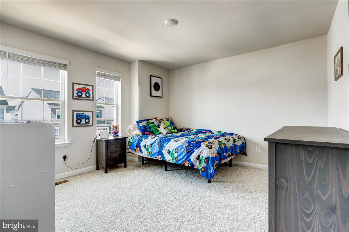 TWO RIVERS - Residential