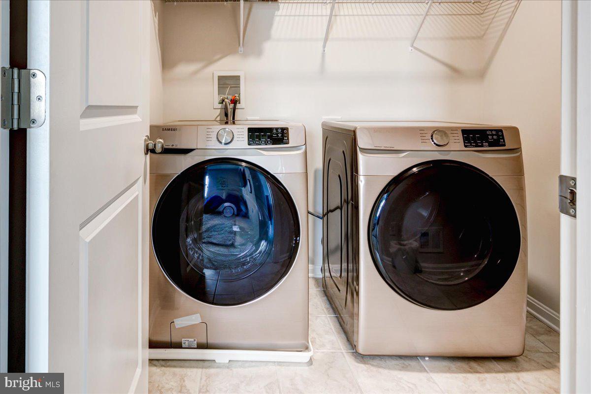 TWO RIVERS - Residential