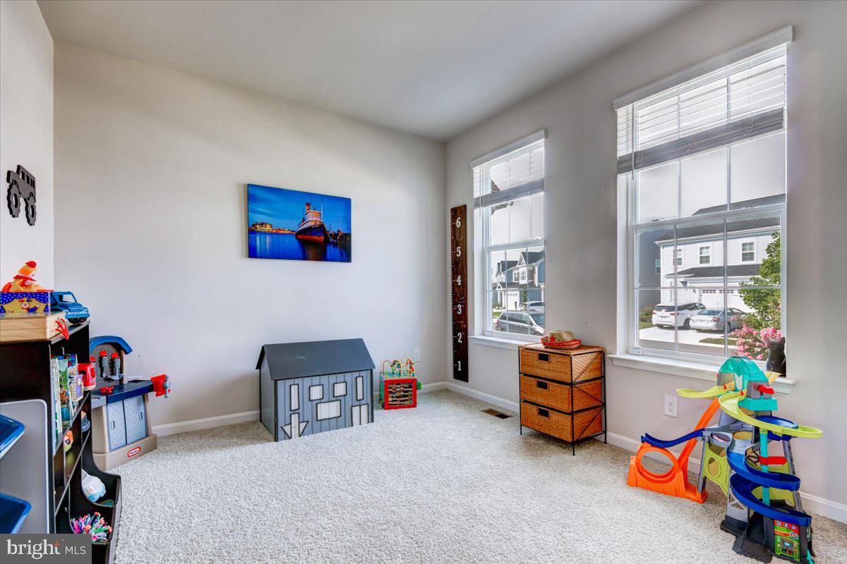 TWO RIVERS - Residential