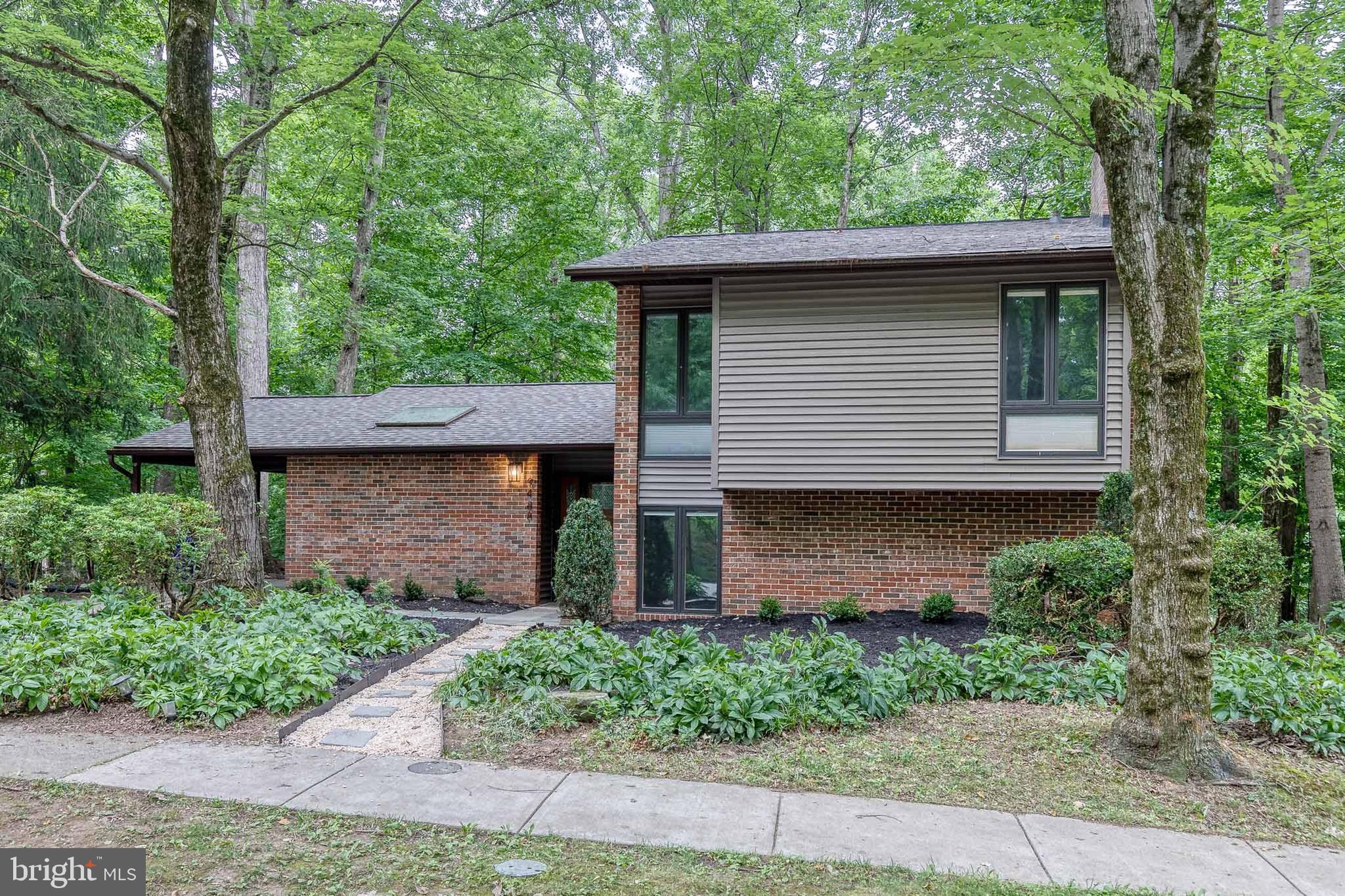 9488 GOOD LION ROAD
