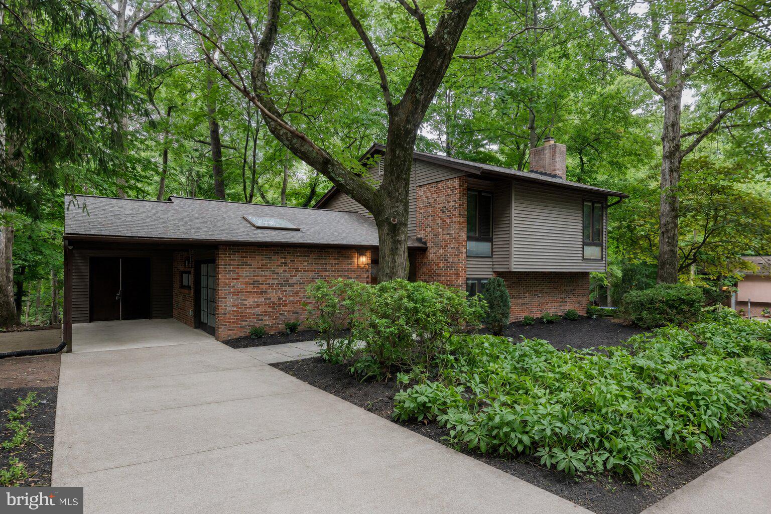 9488 GOOD LION ROAD