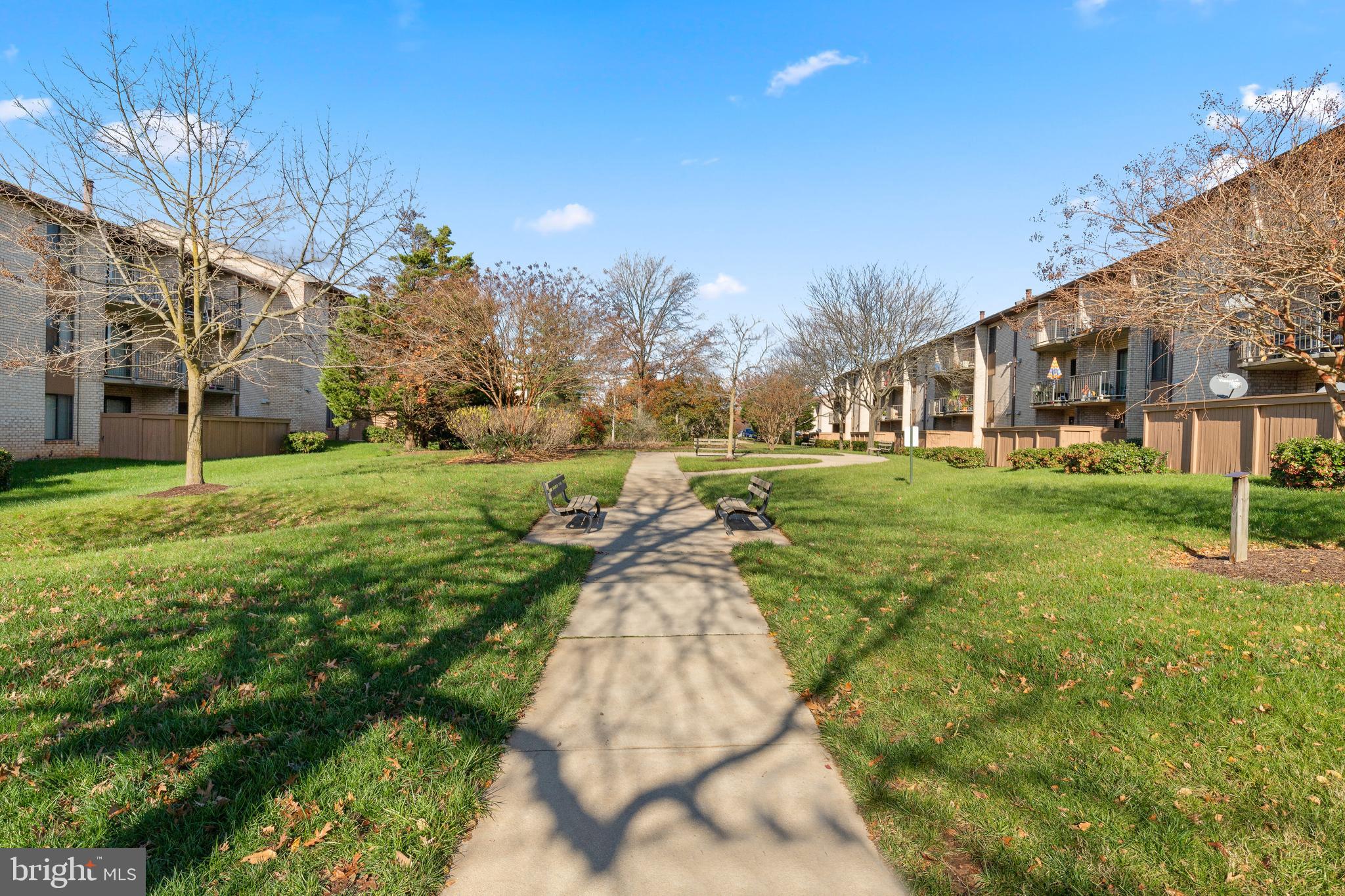 HUNTING RIDGE CONDOMINIUM - Residential