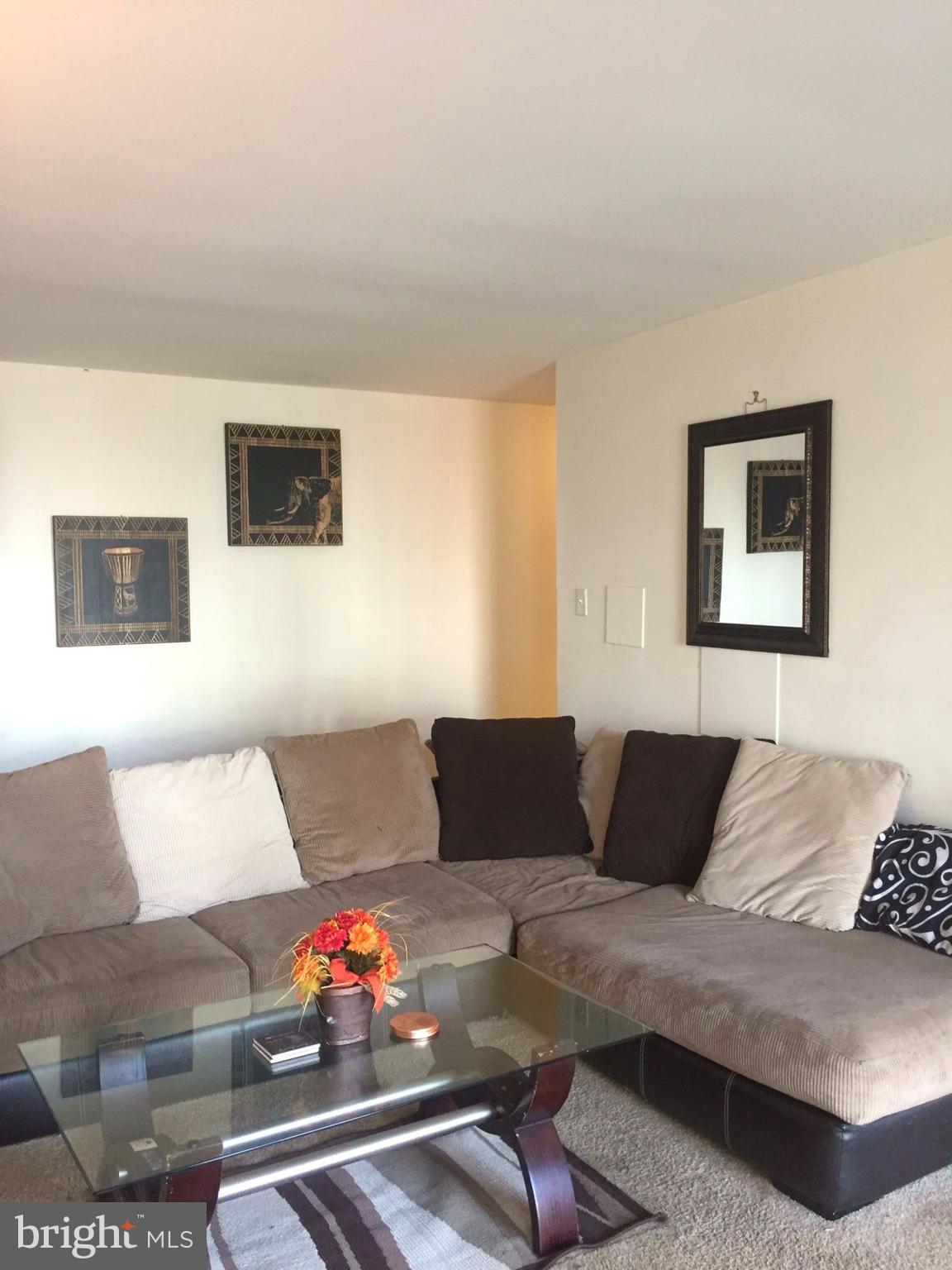 SUMMERTREE CONDO APTS - Residential