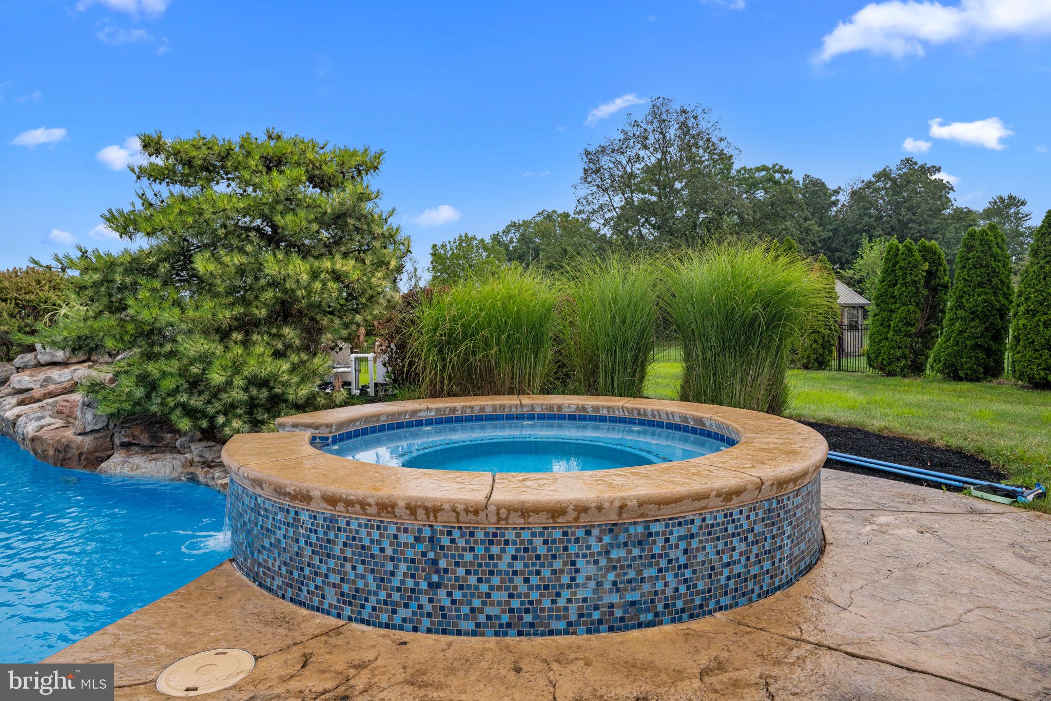 39 PAIGE TRAIL
