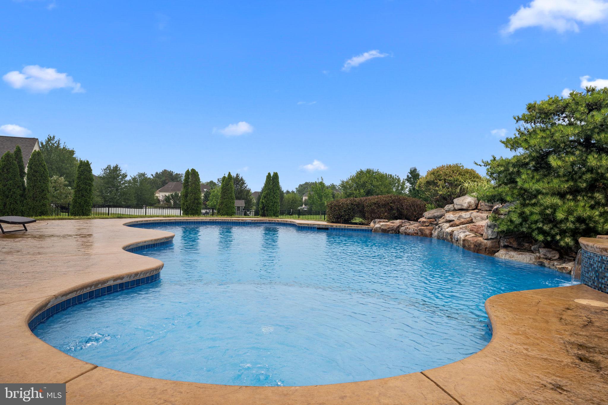 39 PAIGE TRAIL