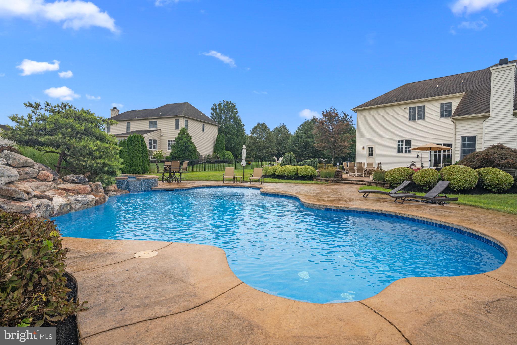 39 PAIGE TRAIL