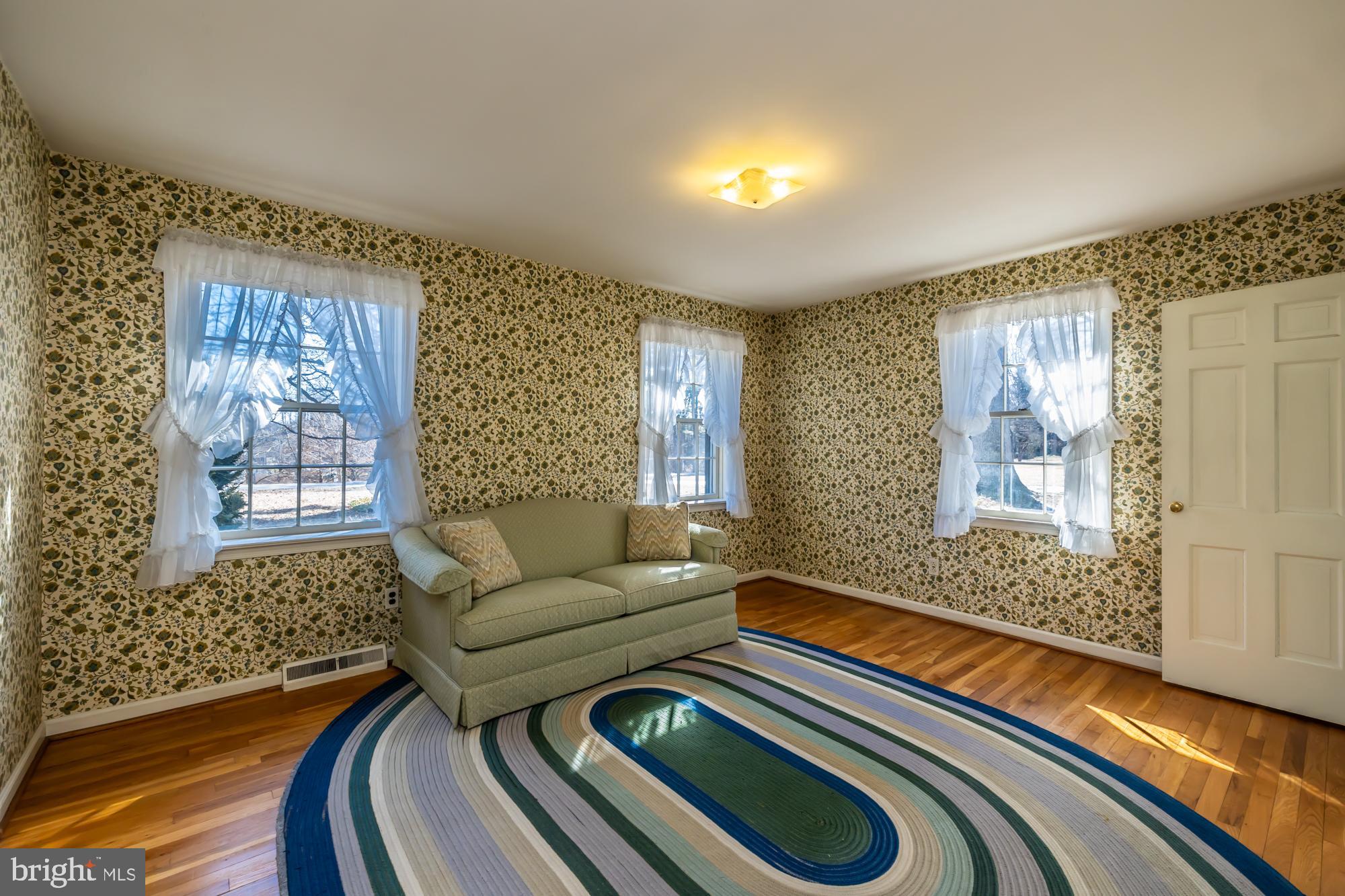 HOOPES PARK - Residential