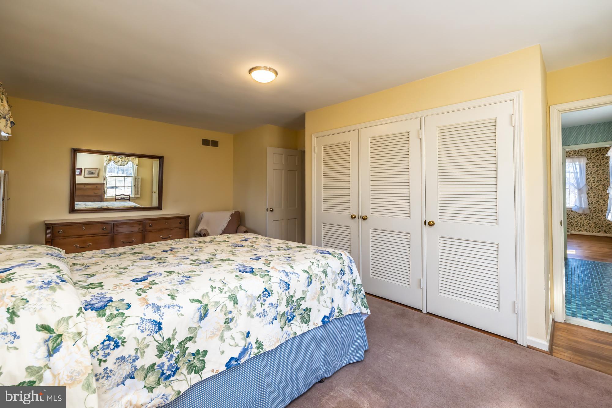 HOOPES PARK - Residential