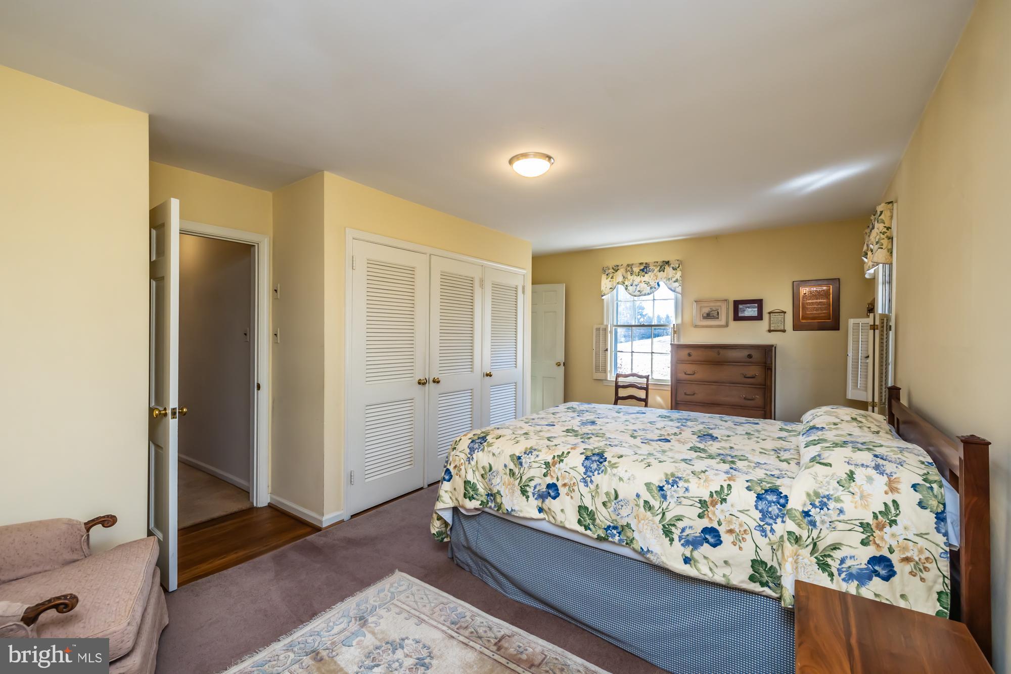 HOOPES PARK - Residential