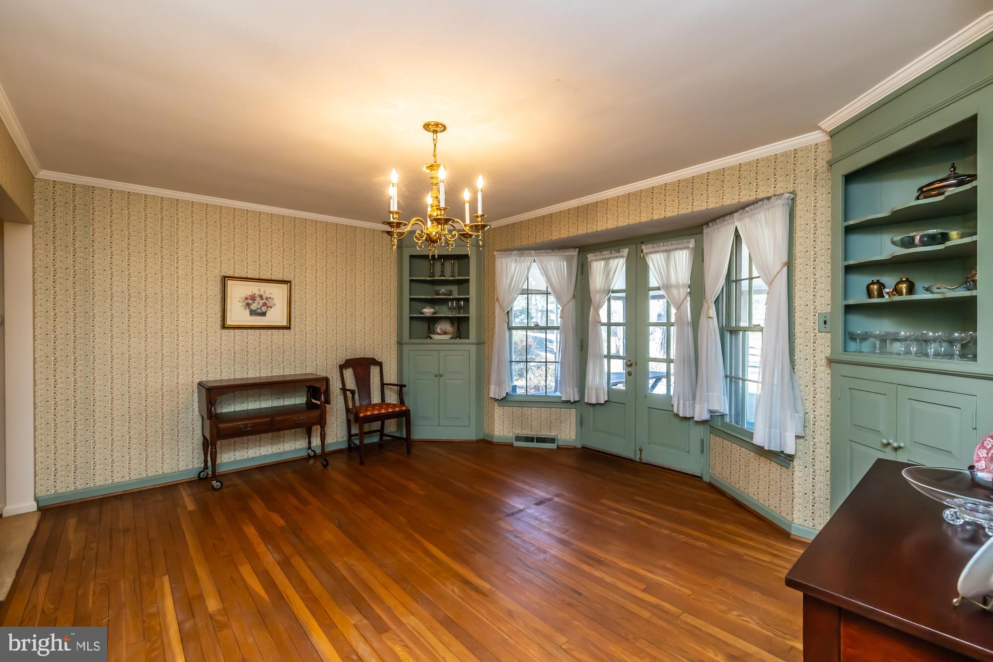 HOOPES PARK - Residential