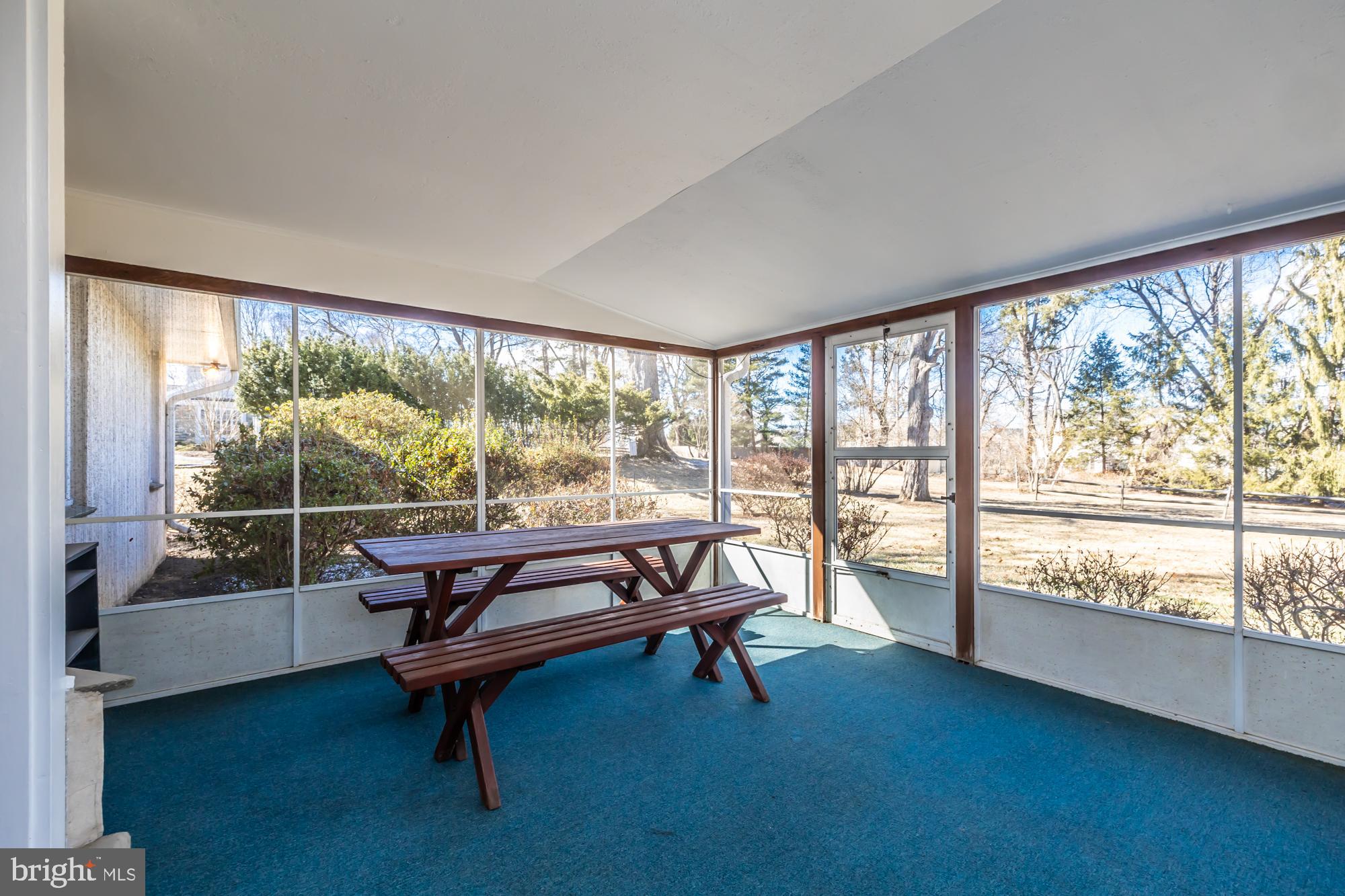 HOOPES PARK - Residential