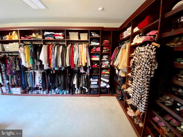 CEDAR CREST - Residential