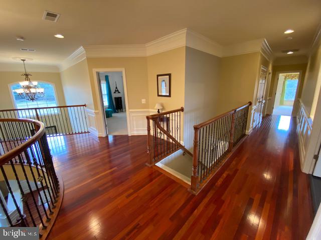 CEDAR CREST - Residential