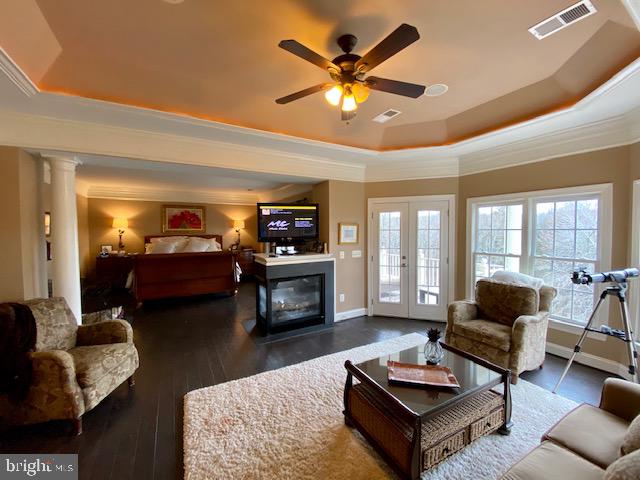 CEDAR CREST - Residential