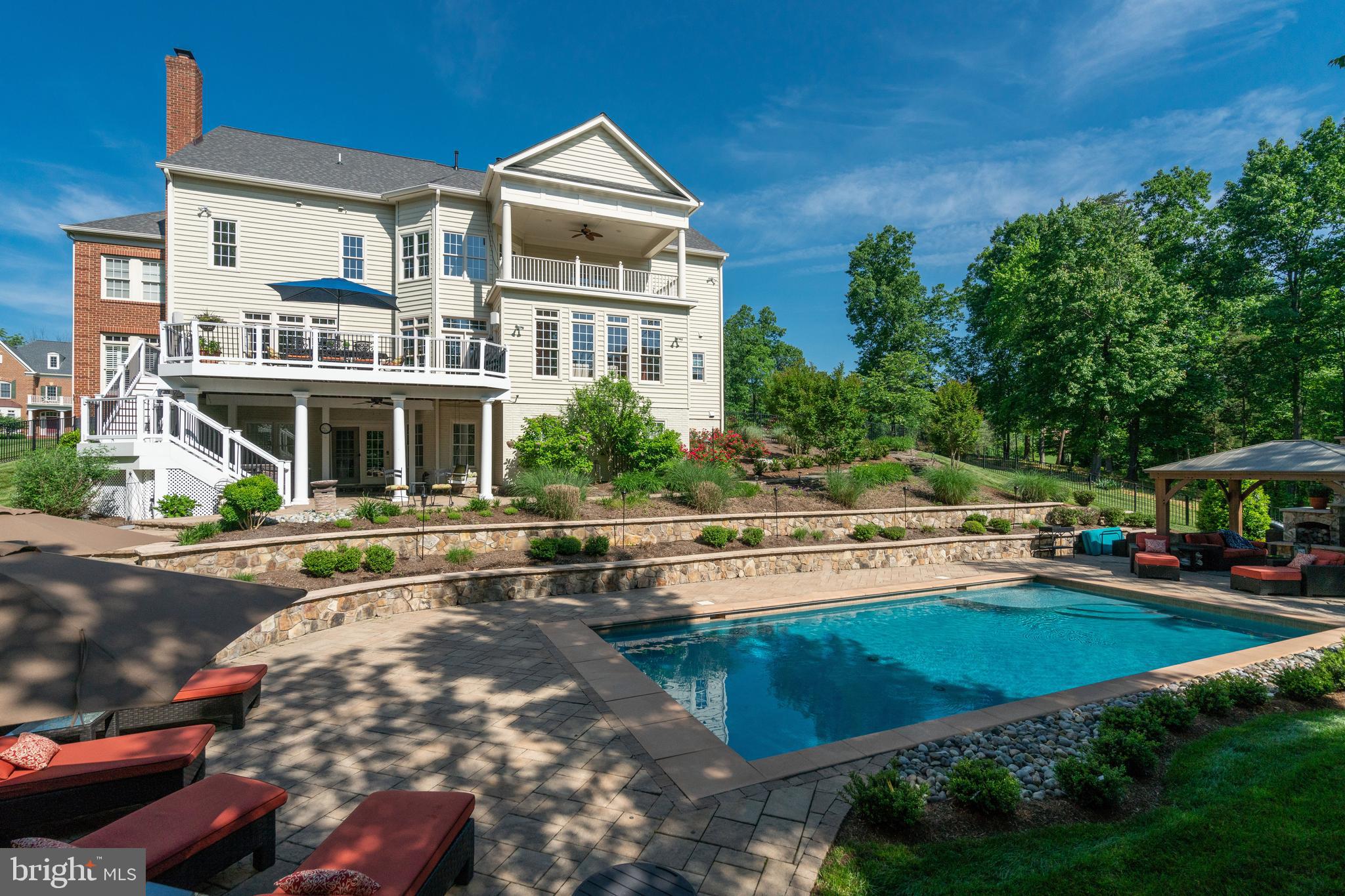 CEDAR CREST - Residential