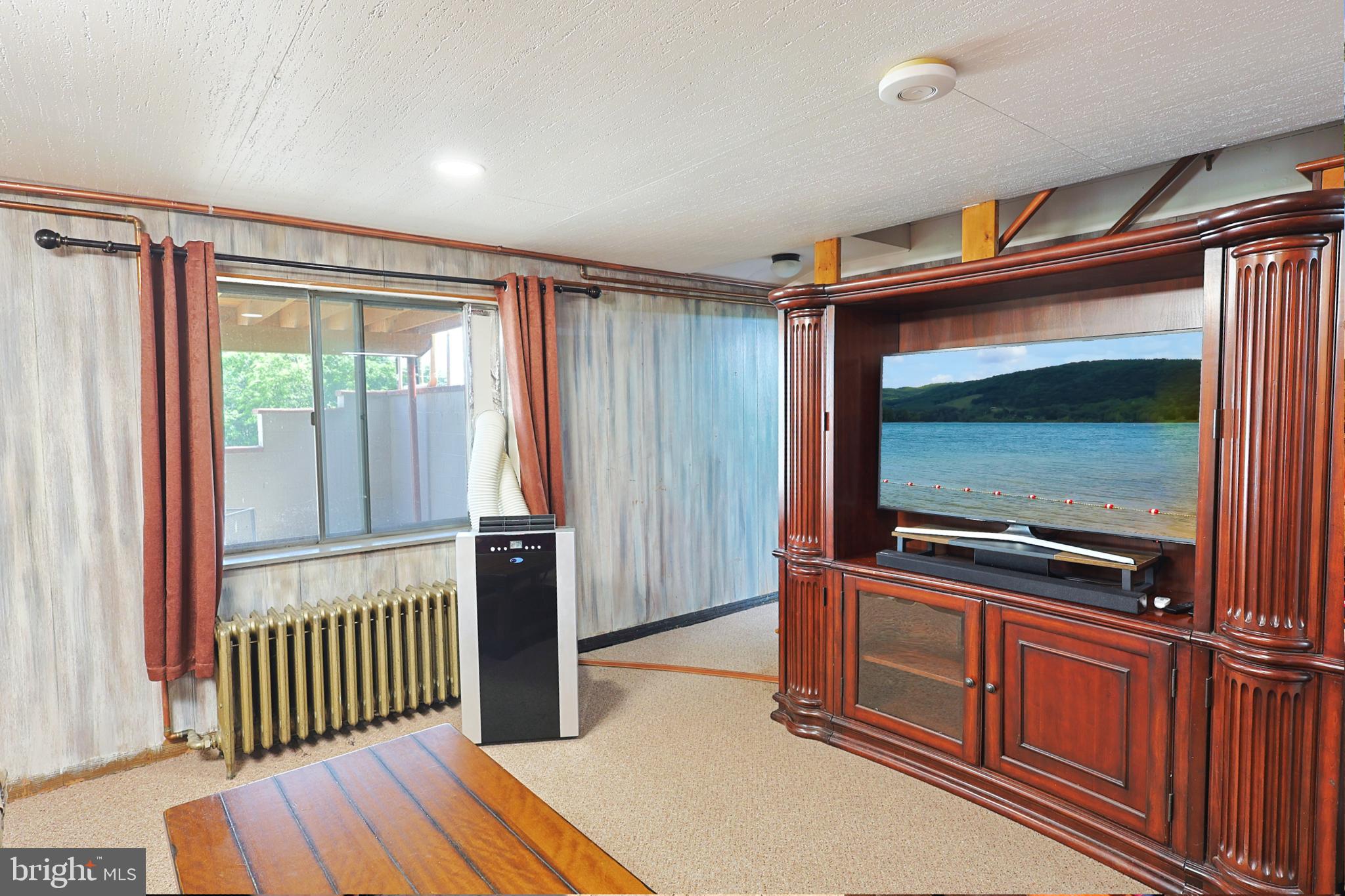 OLD FURNACE RD - Residential