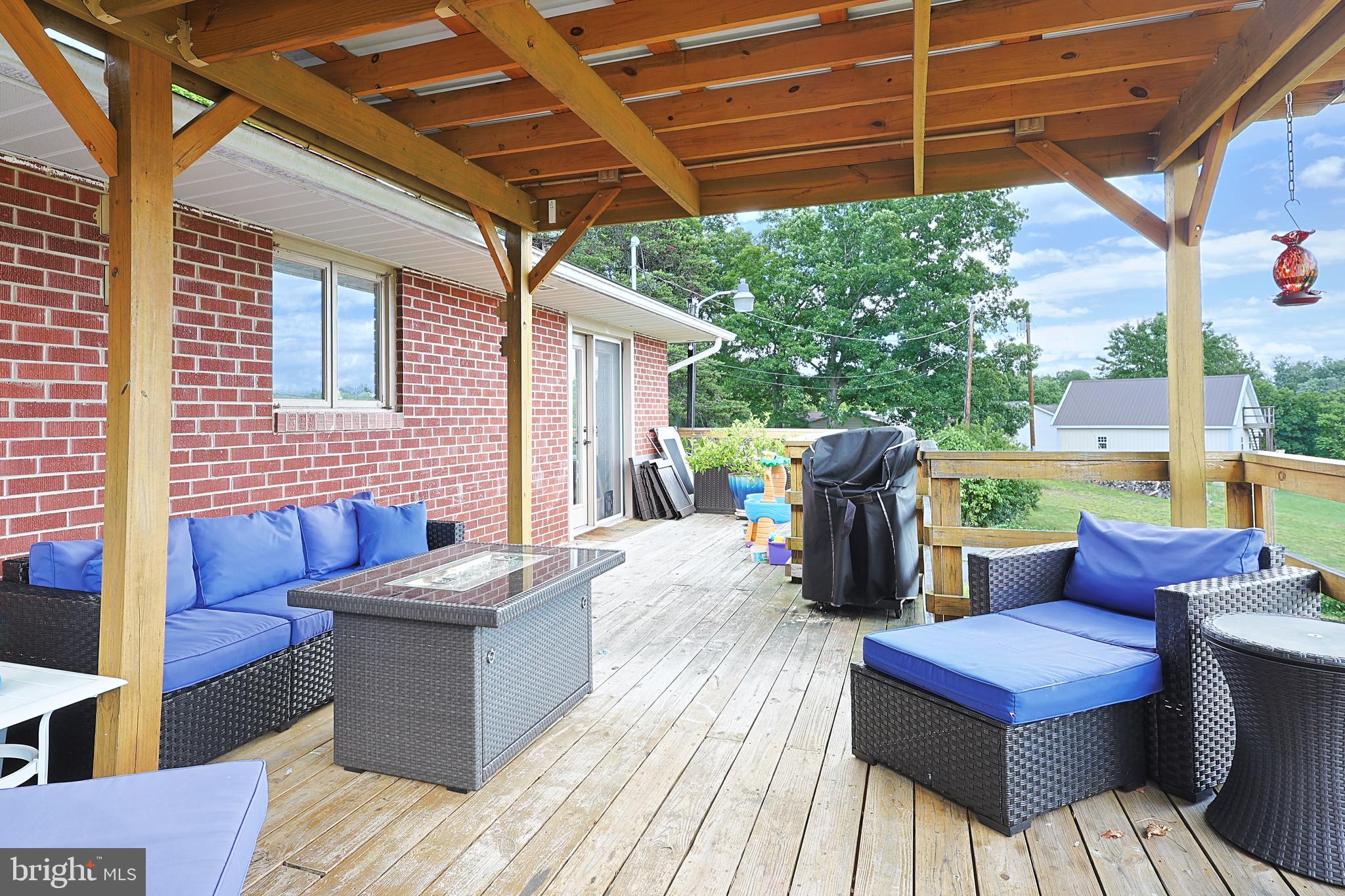 OLD FURNACE RD - Residential