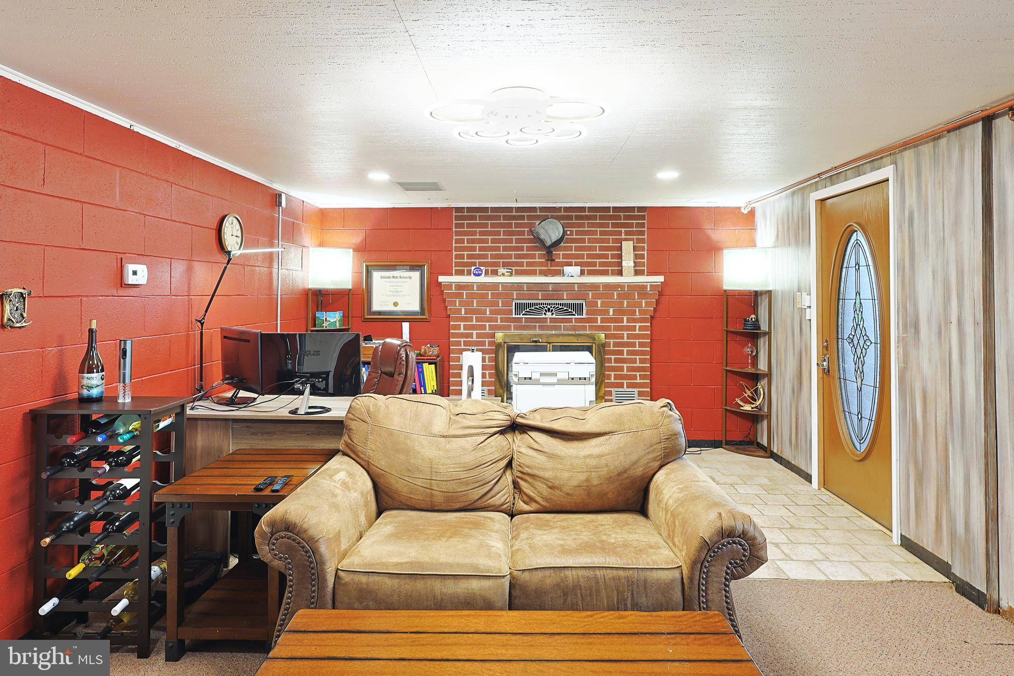 OLD FURNACE RD - Residential