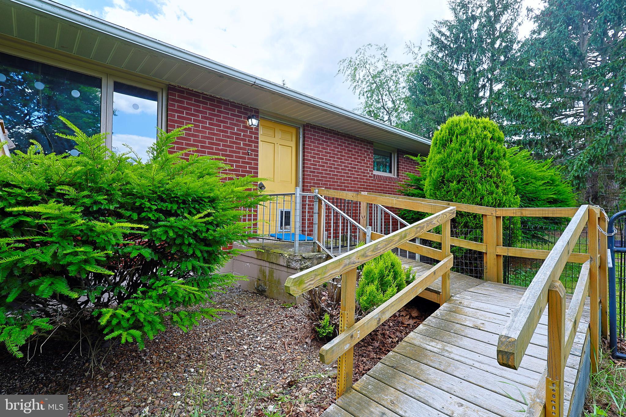 OLD FURNACE RD - Residential