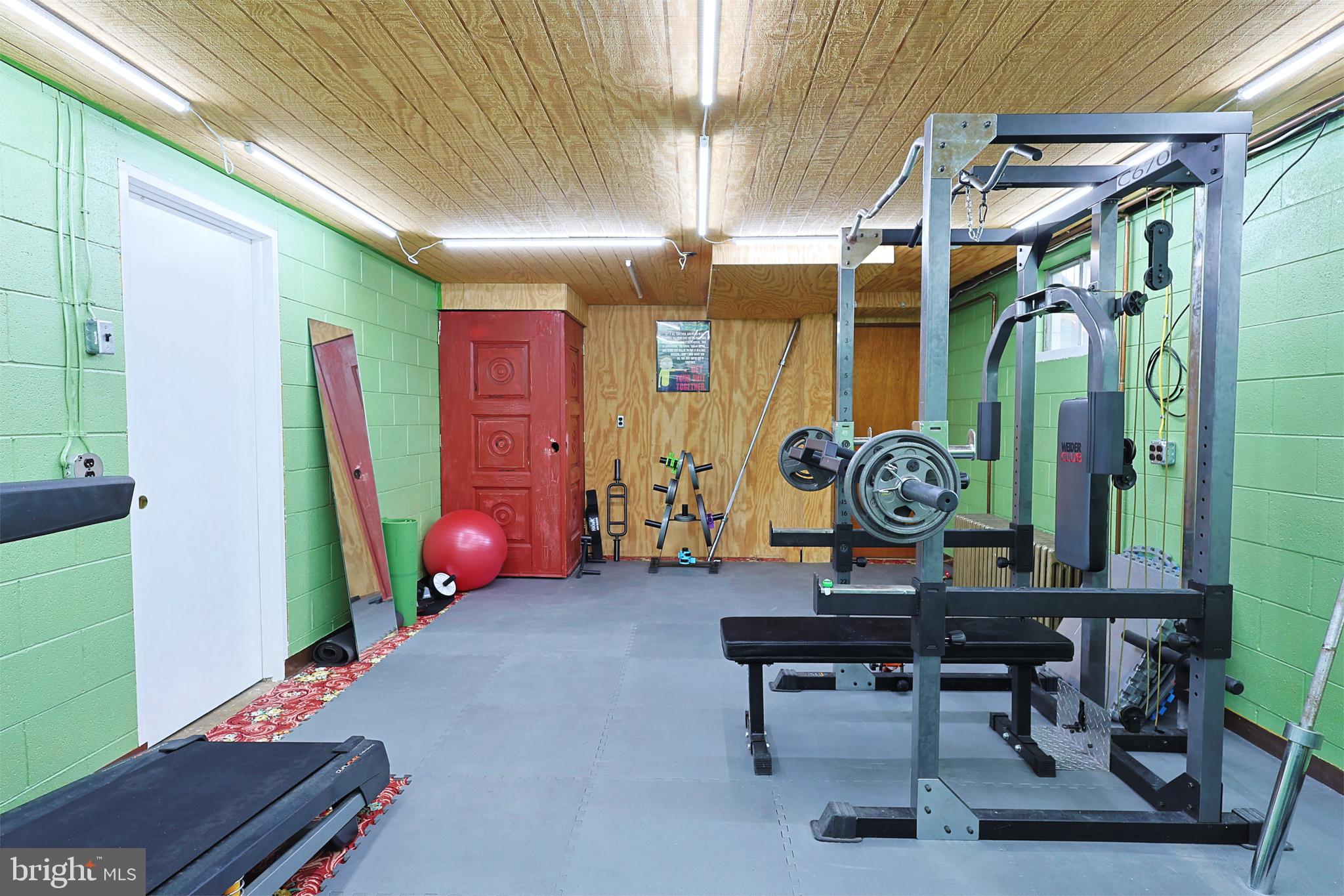 OLD FURNACE RD - Residential