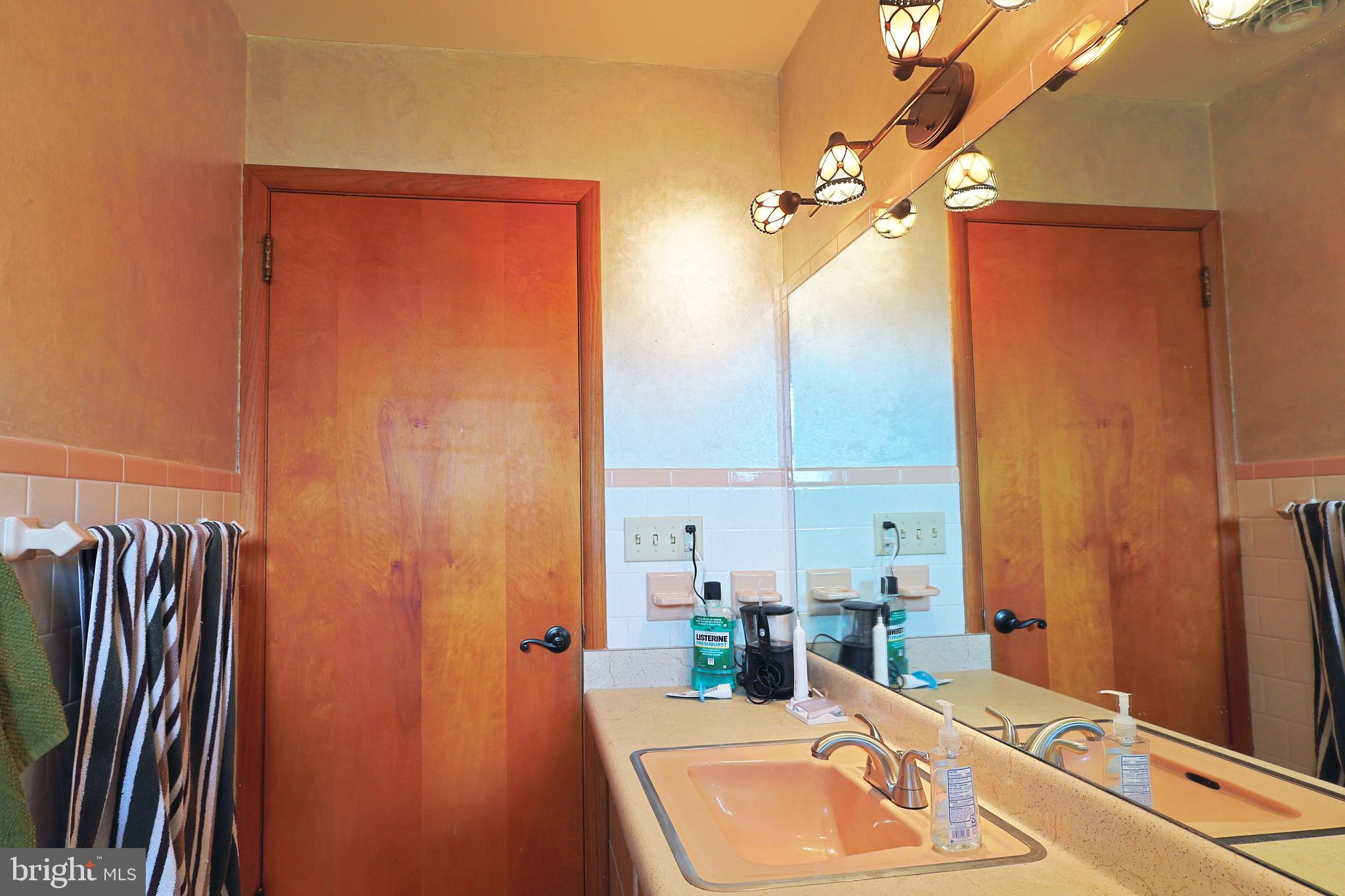 OLD FURNACE RD - Residential