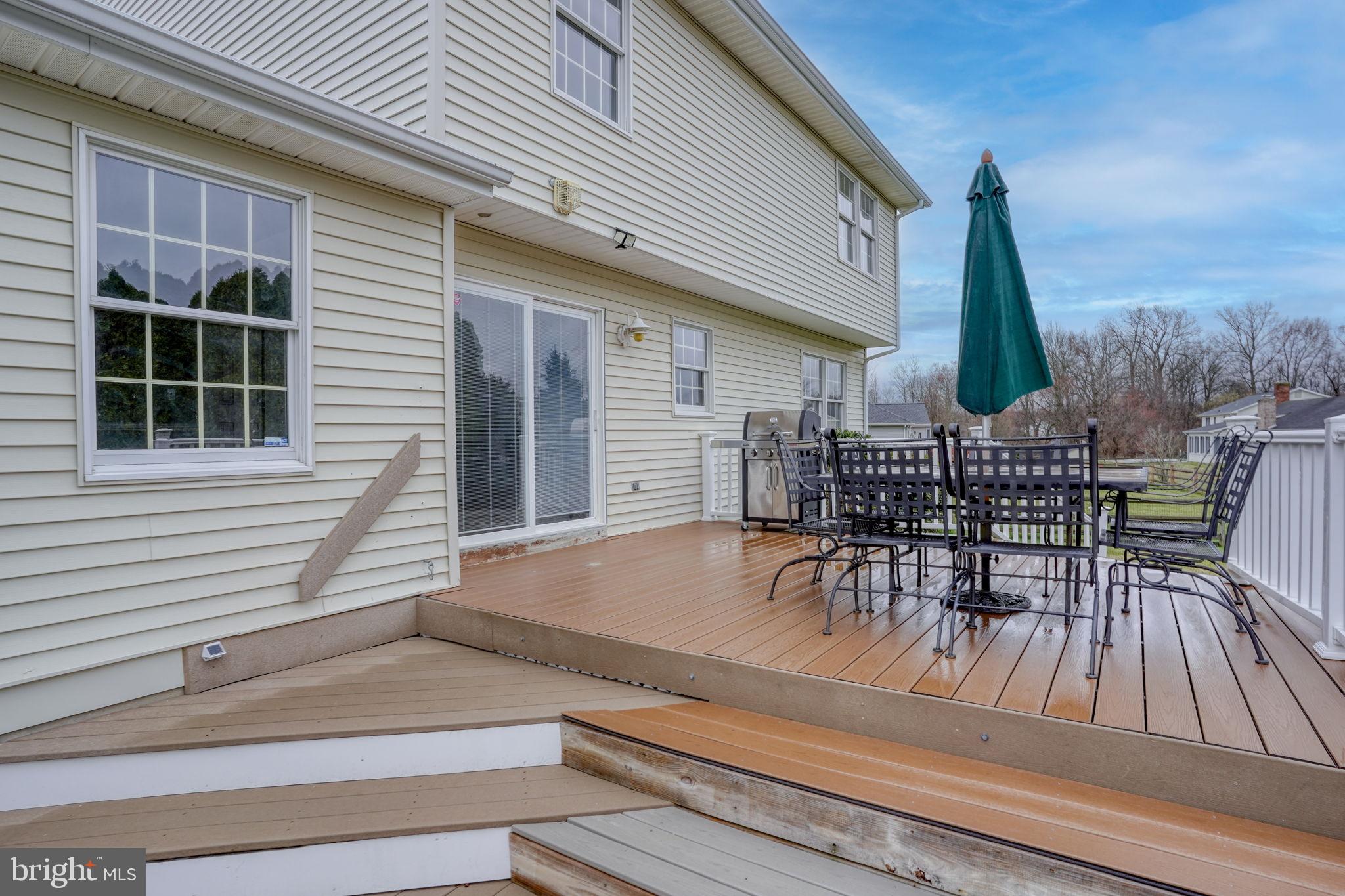 MANSION FARMS - Residential