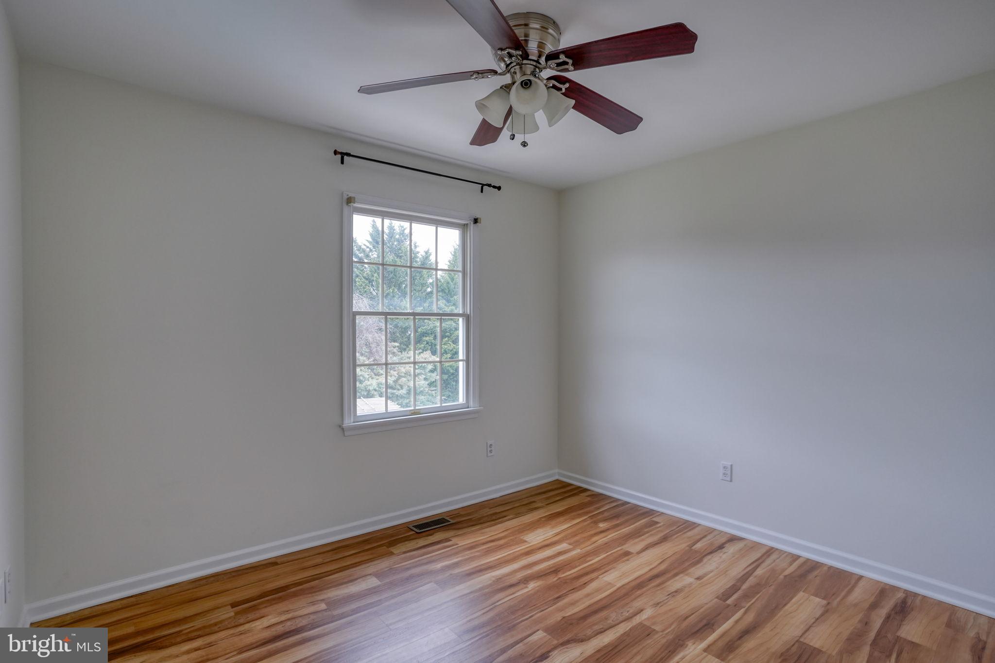 MANSION FARMS - Residential