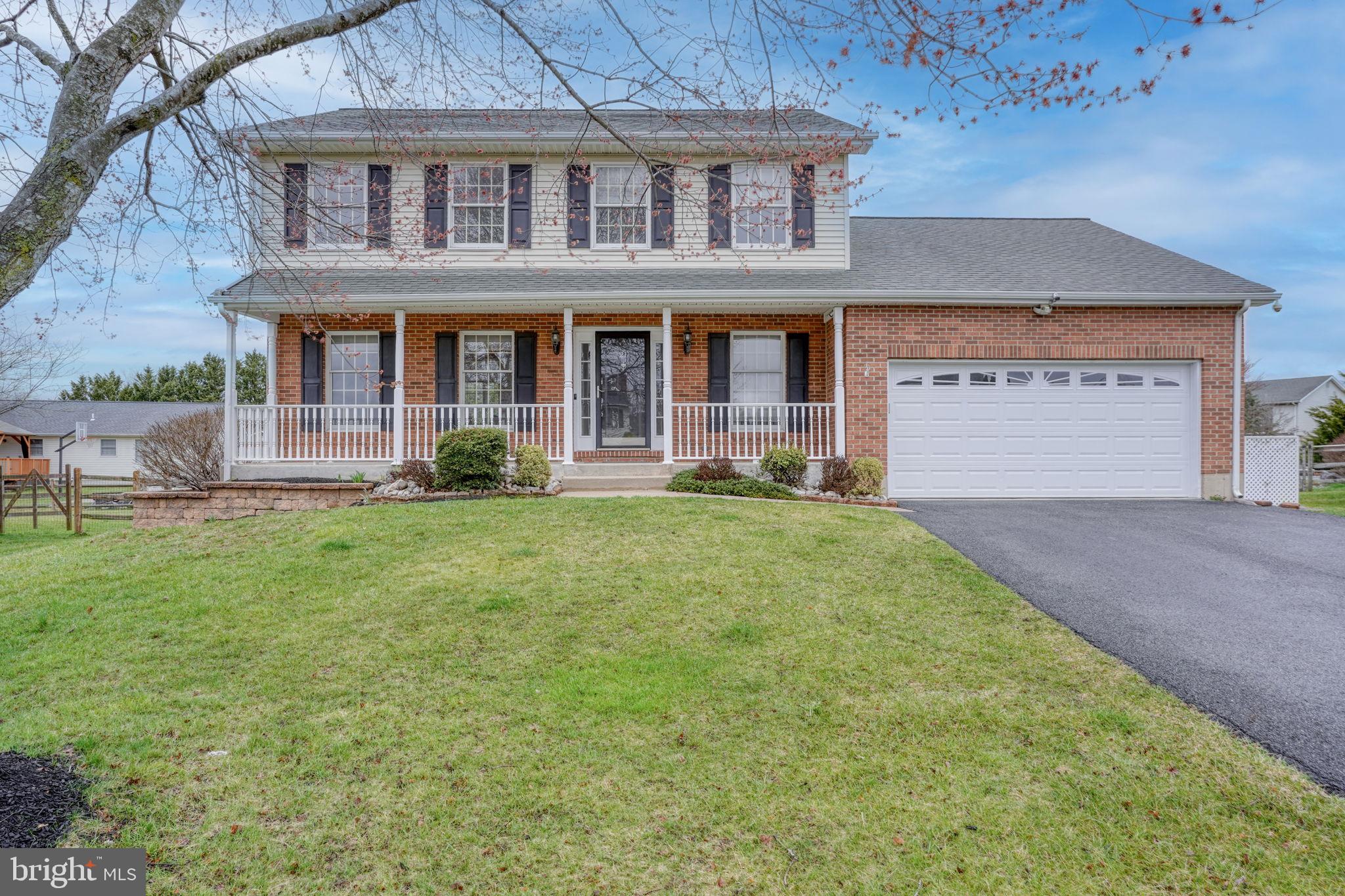 MANSION FARMS - Residential