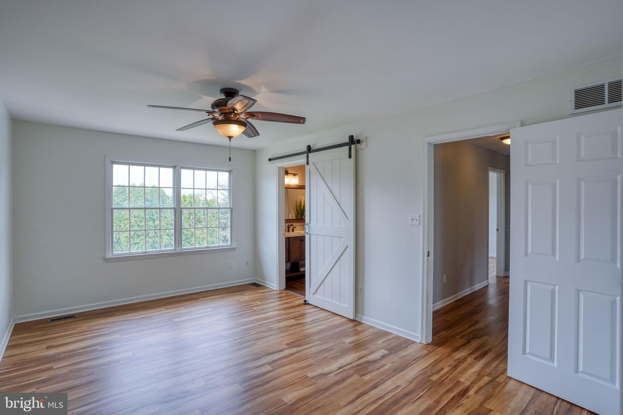 MANSION FARMS - Residential