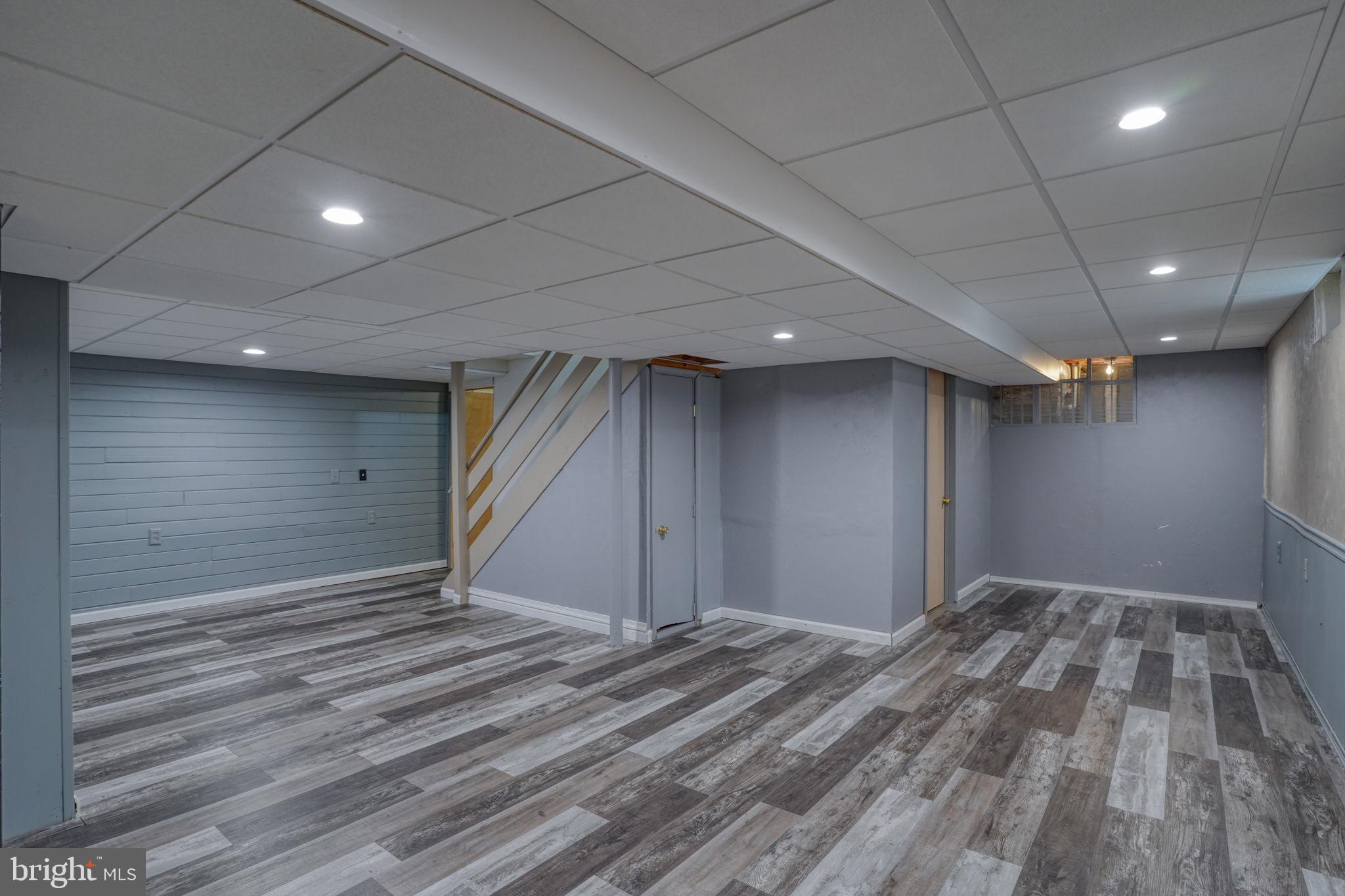 MANSION FARMS - Residential