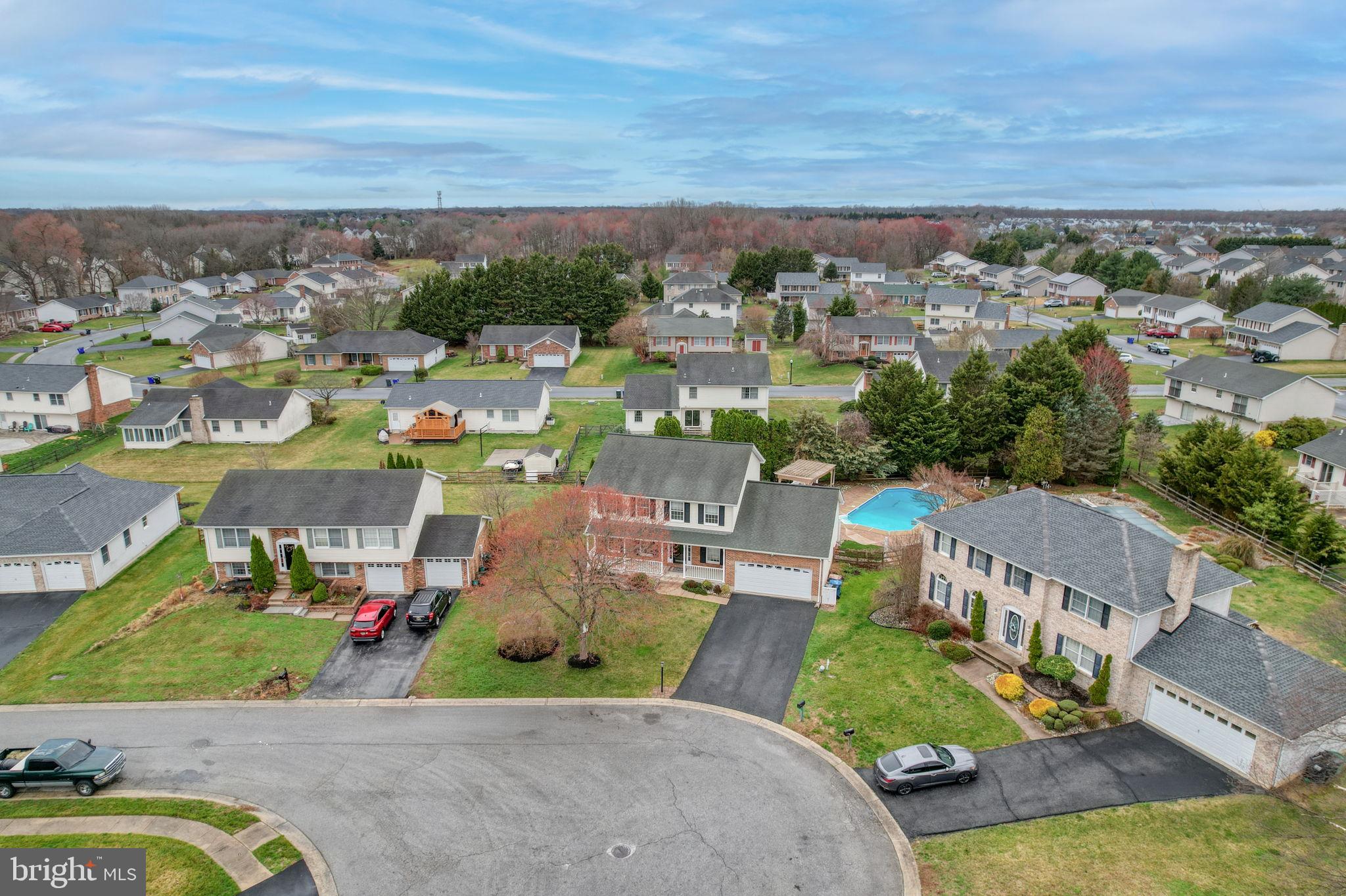 MANSION FARMS - Residential