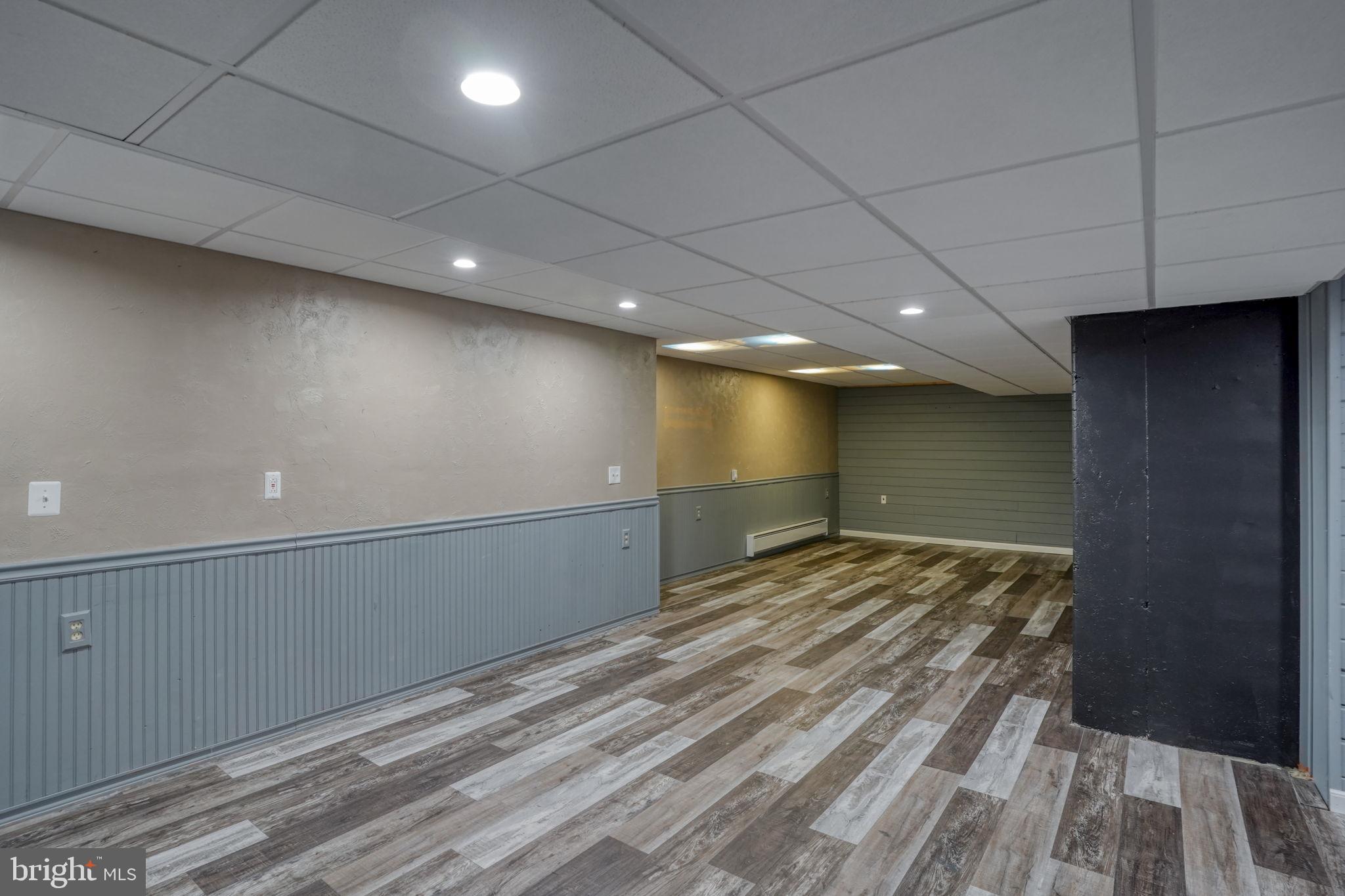 MANSION FARMS - Residential