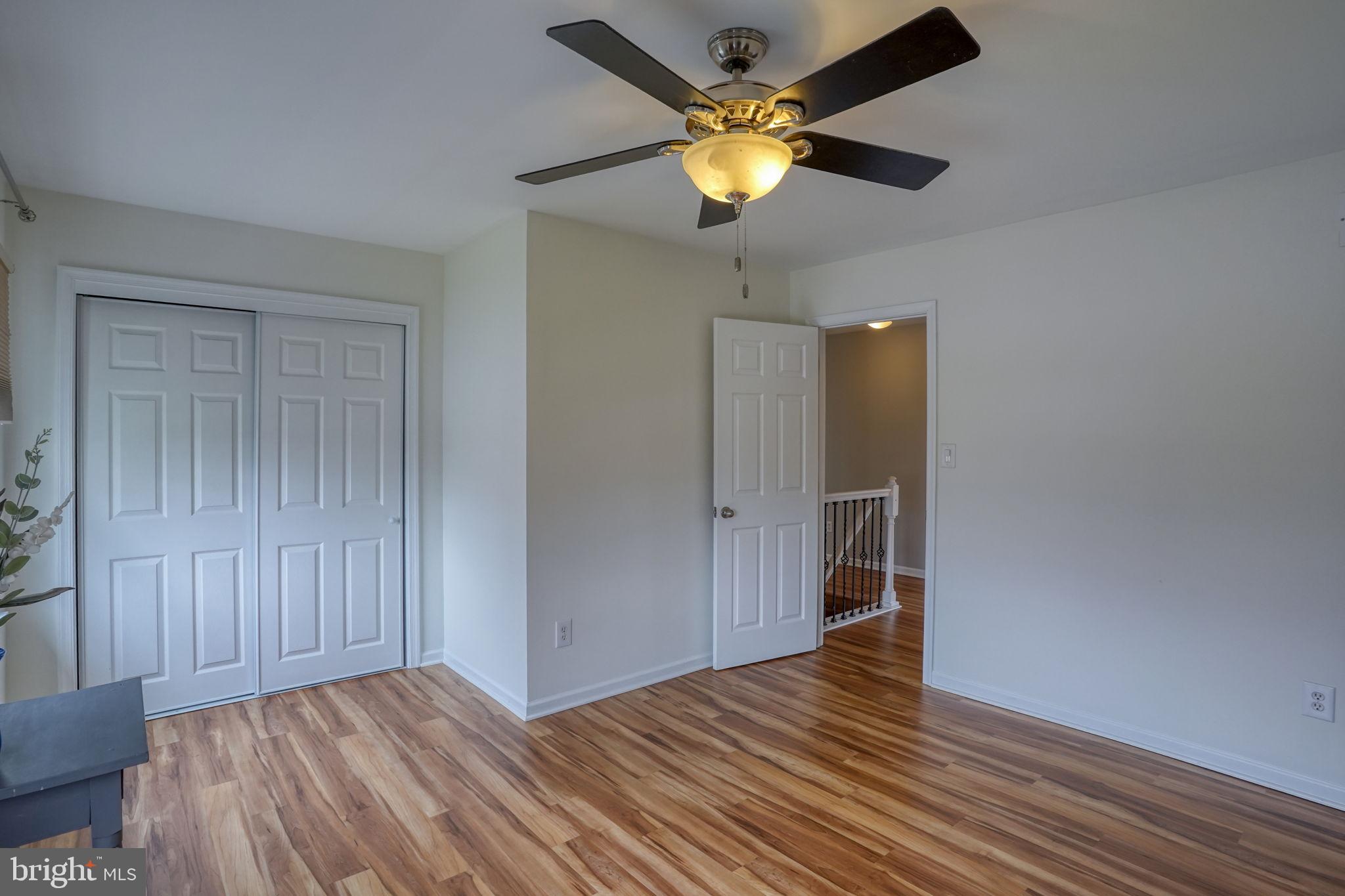 MANSION FARMS - Residential