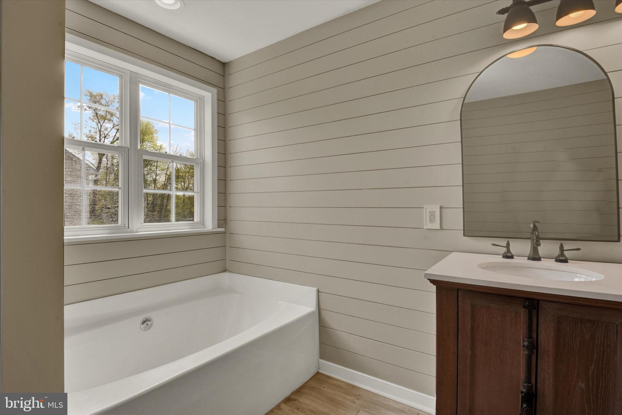 MEADOWBROOK - Residential