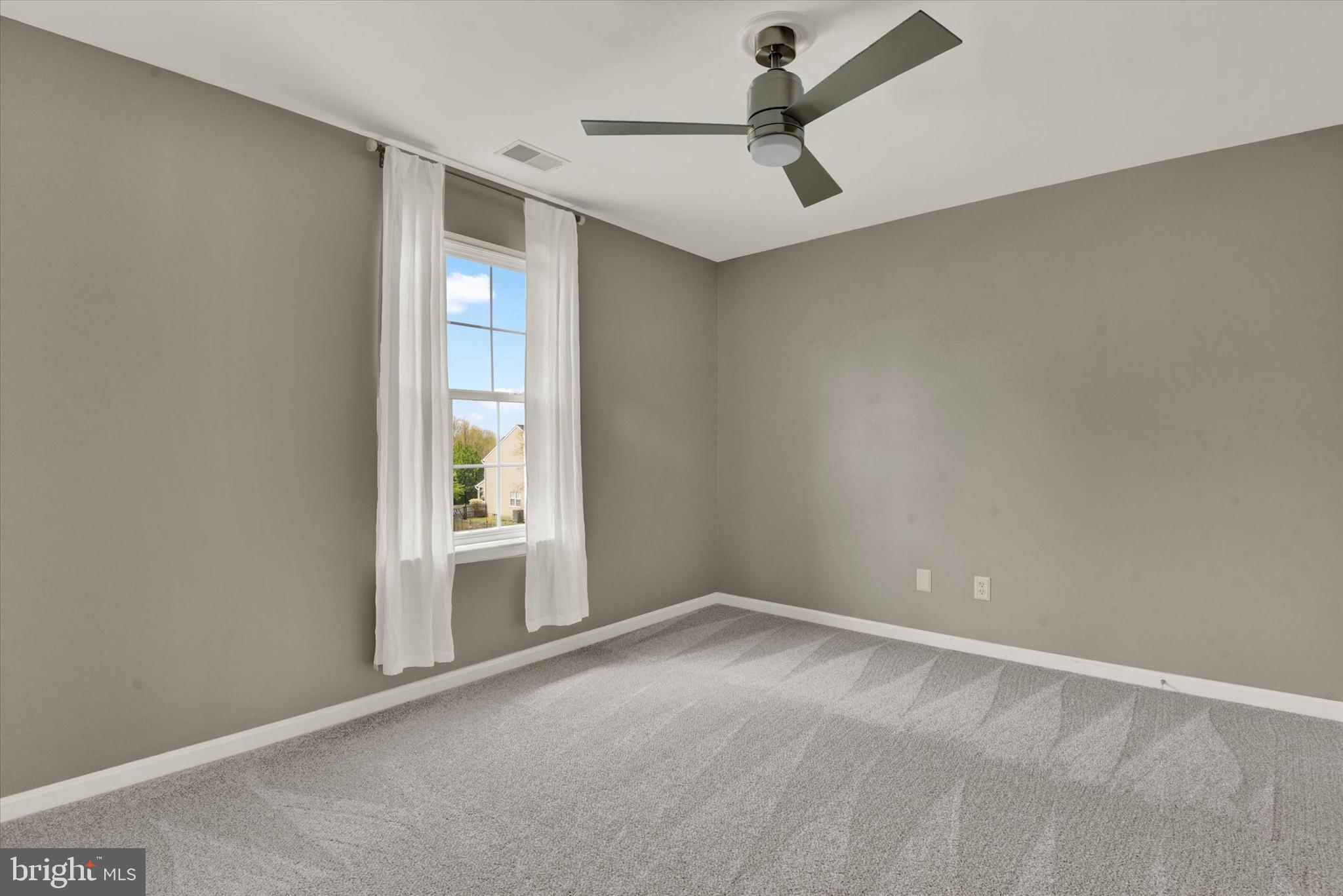 MEADOWBROOK - Residential