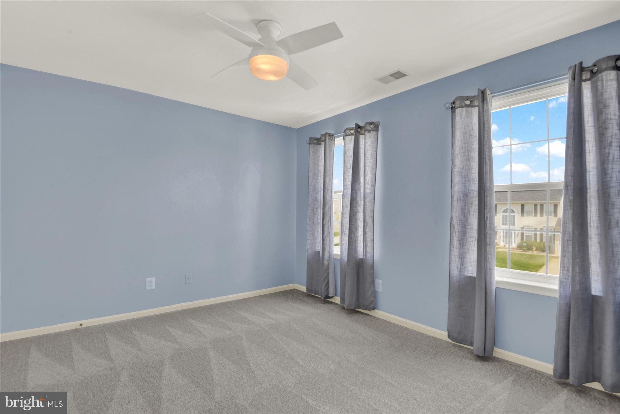 MEADOWBROOK - Residential