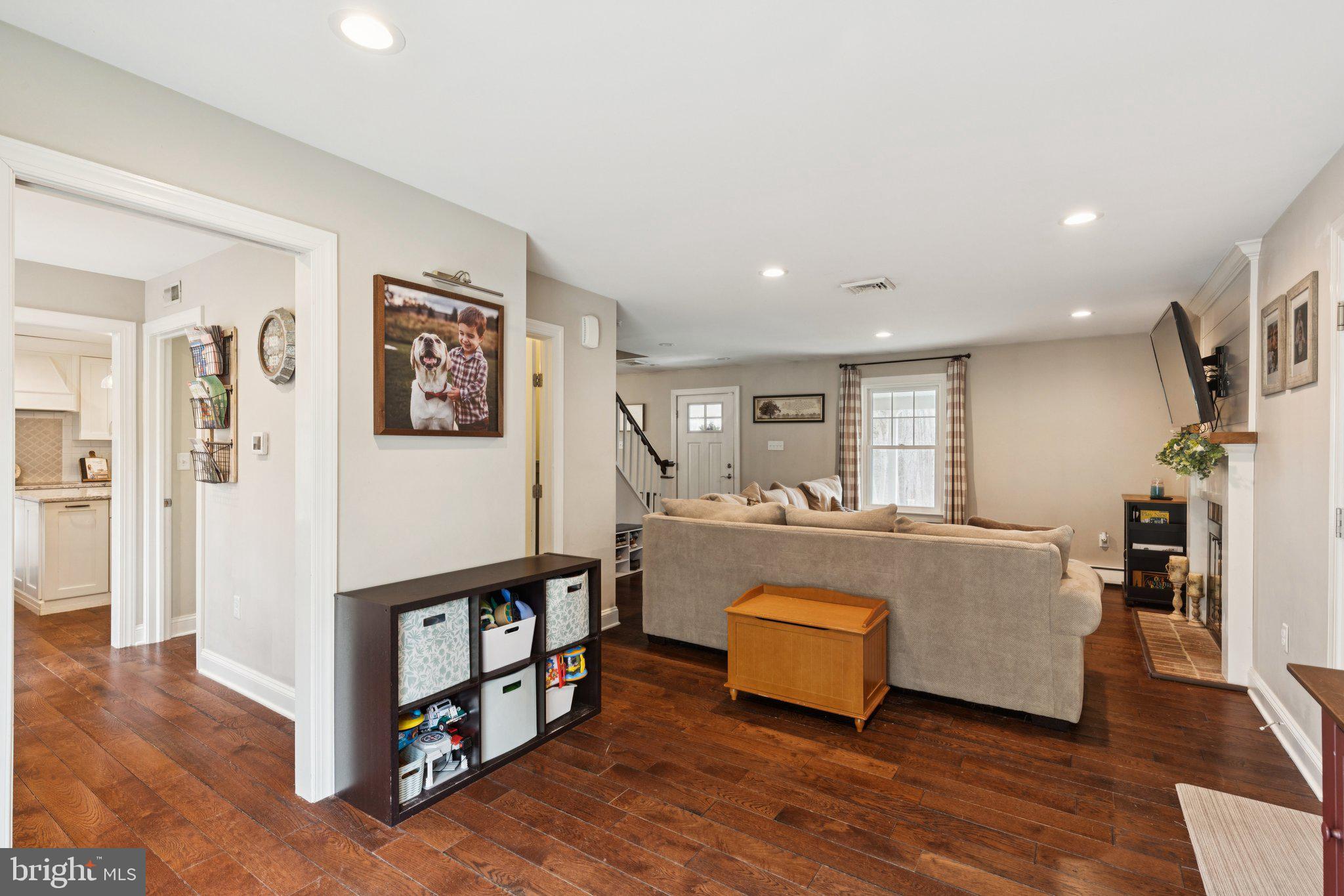 WEAVERS POND - Residential