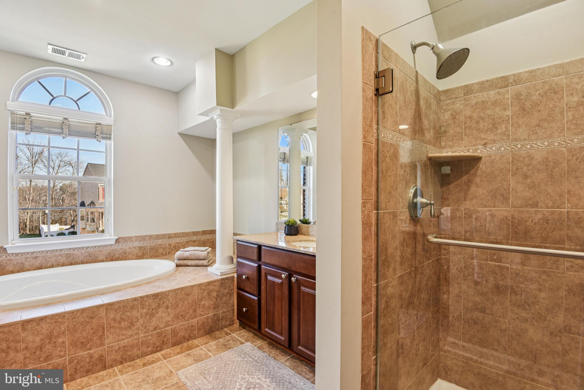 WATERBURY FOREST - Residential