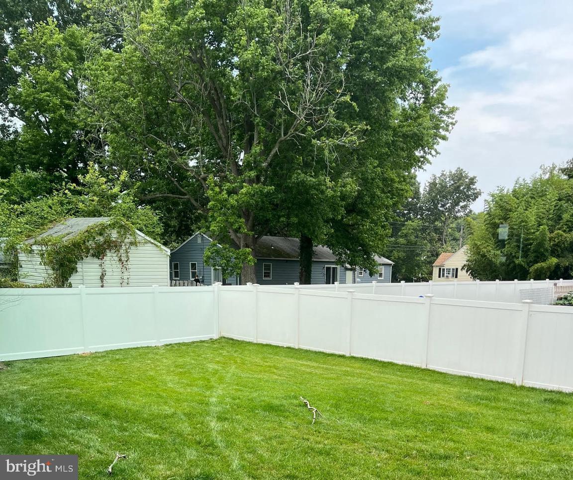 WESTELEE - Residential Lease