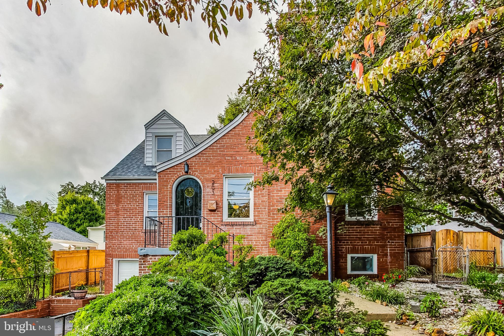 INDIAN SPRING PARK - Residential