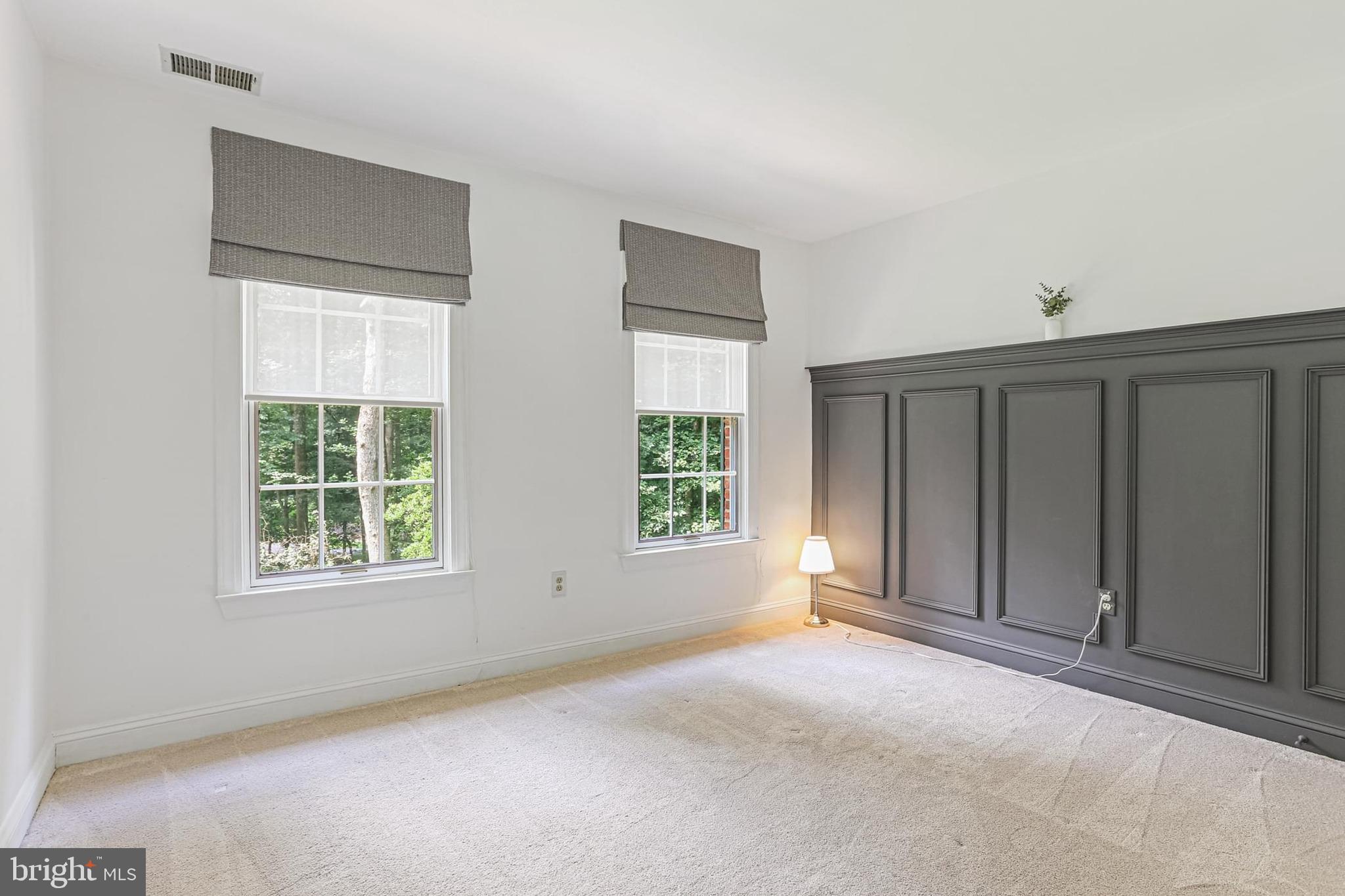 TRIADELPHIA WOODS - Residential