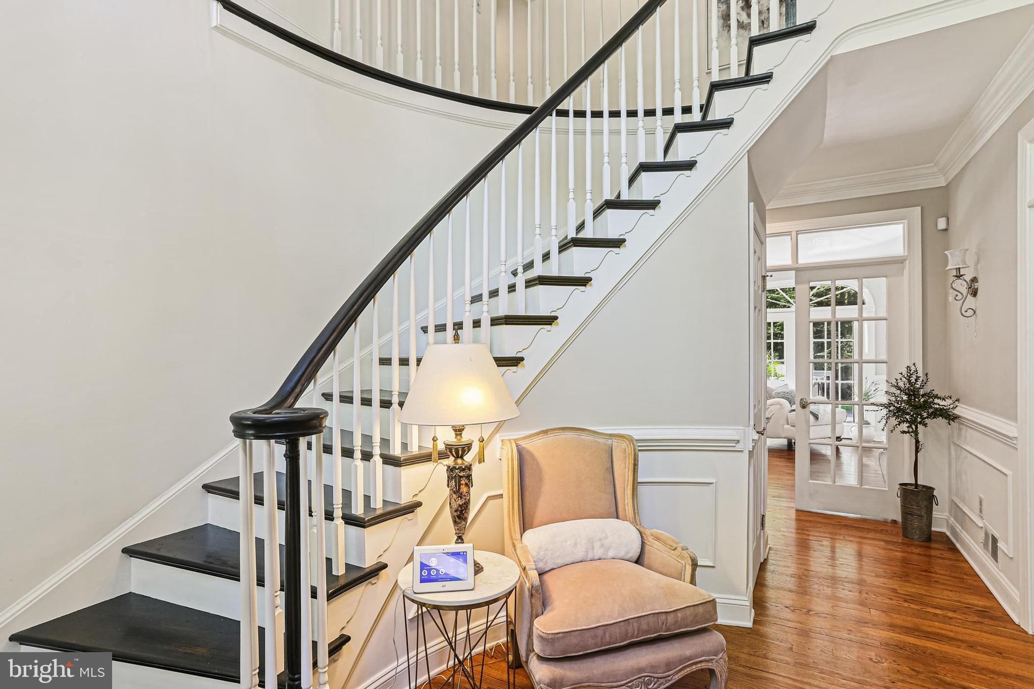 12658 GOLDEN OAK DRIVE