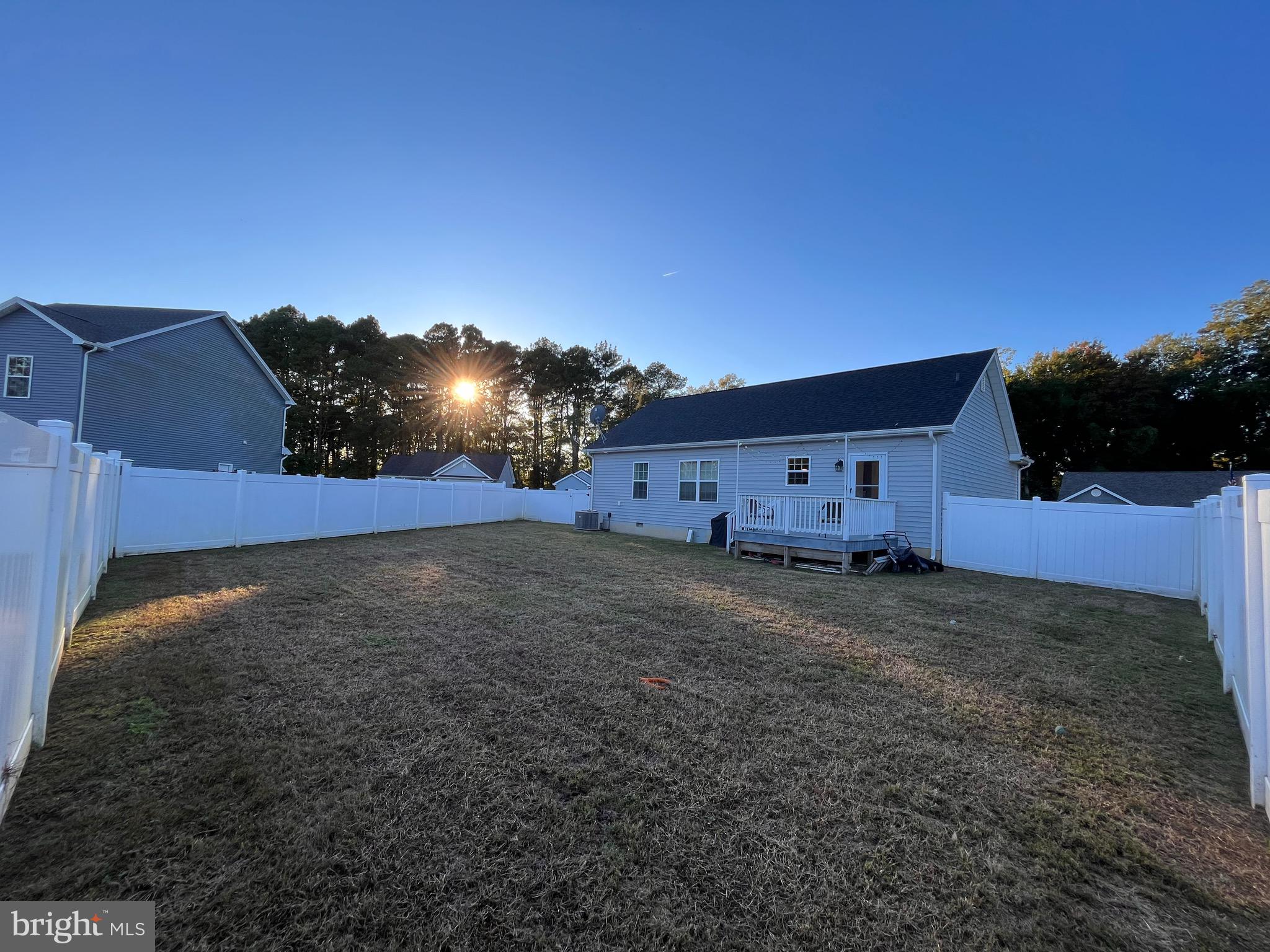 ARCADIA VILLAGE - Residential