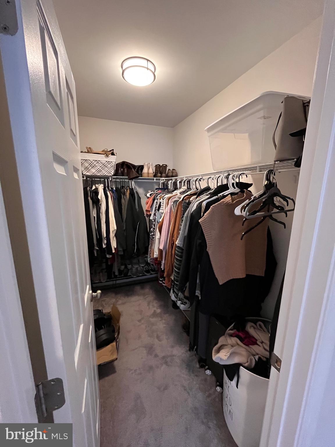 ARCADIA VILLAGE - Residential