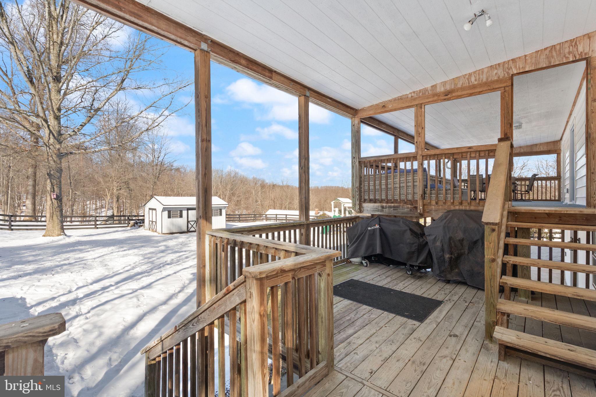 NORTHAMPTON - Residential